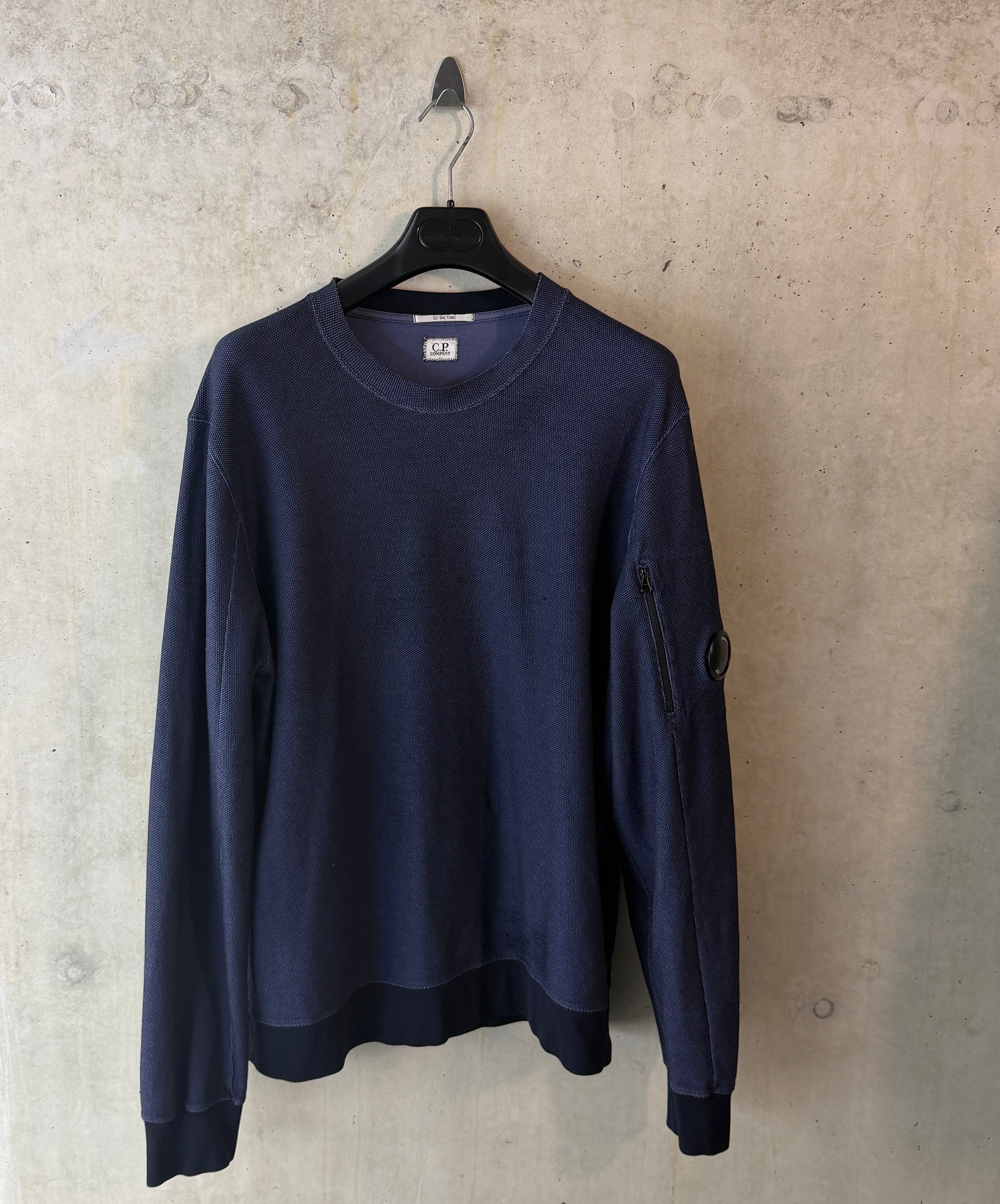 C.P. Company 3D Tacting Lens Crewneck — front