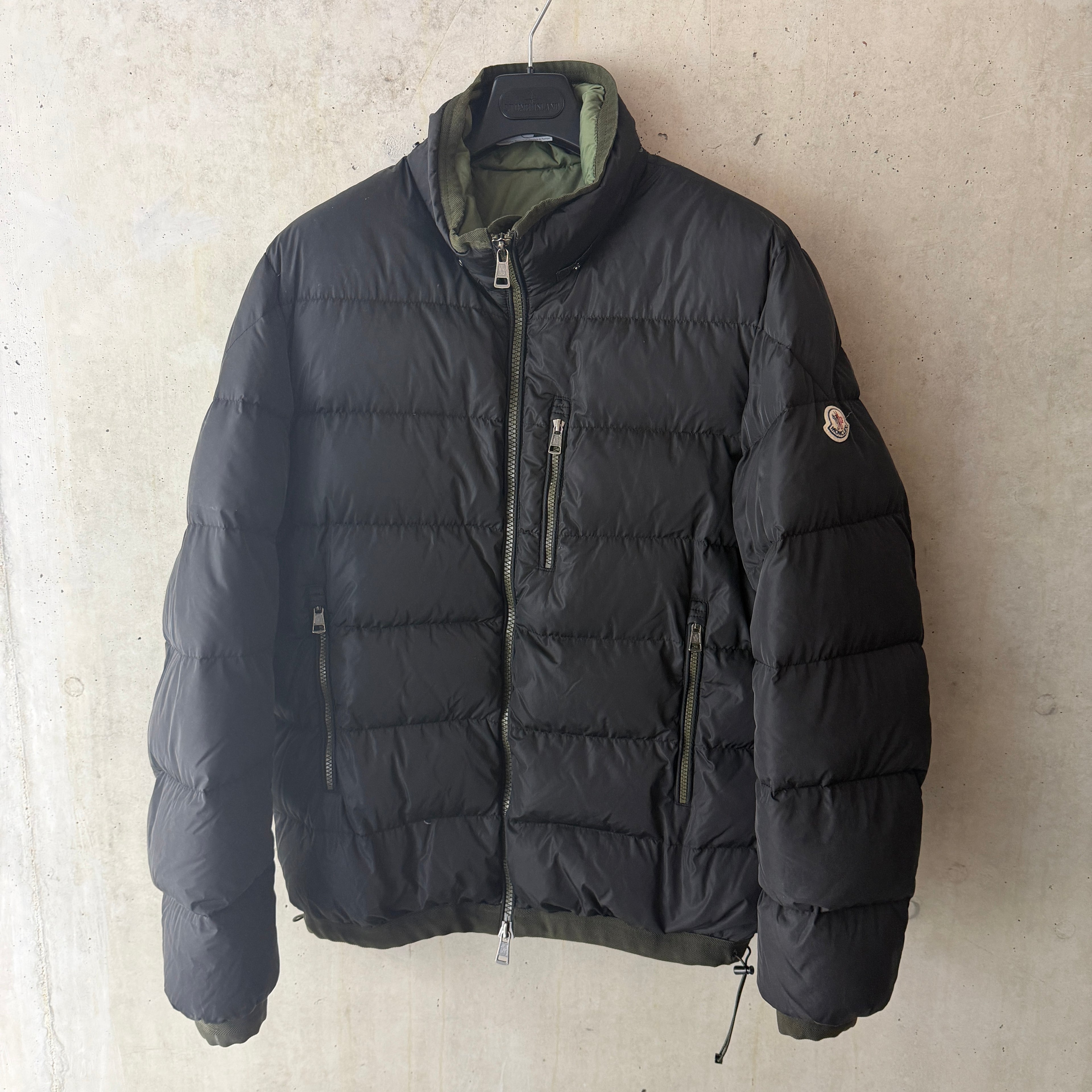 Moncler Gres Giubbotto Down Jacket — front