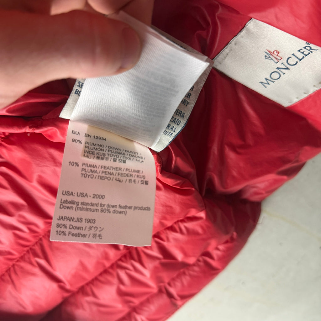 Moncler Gui women's down gilet red care label 2