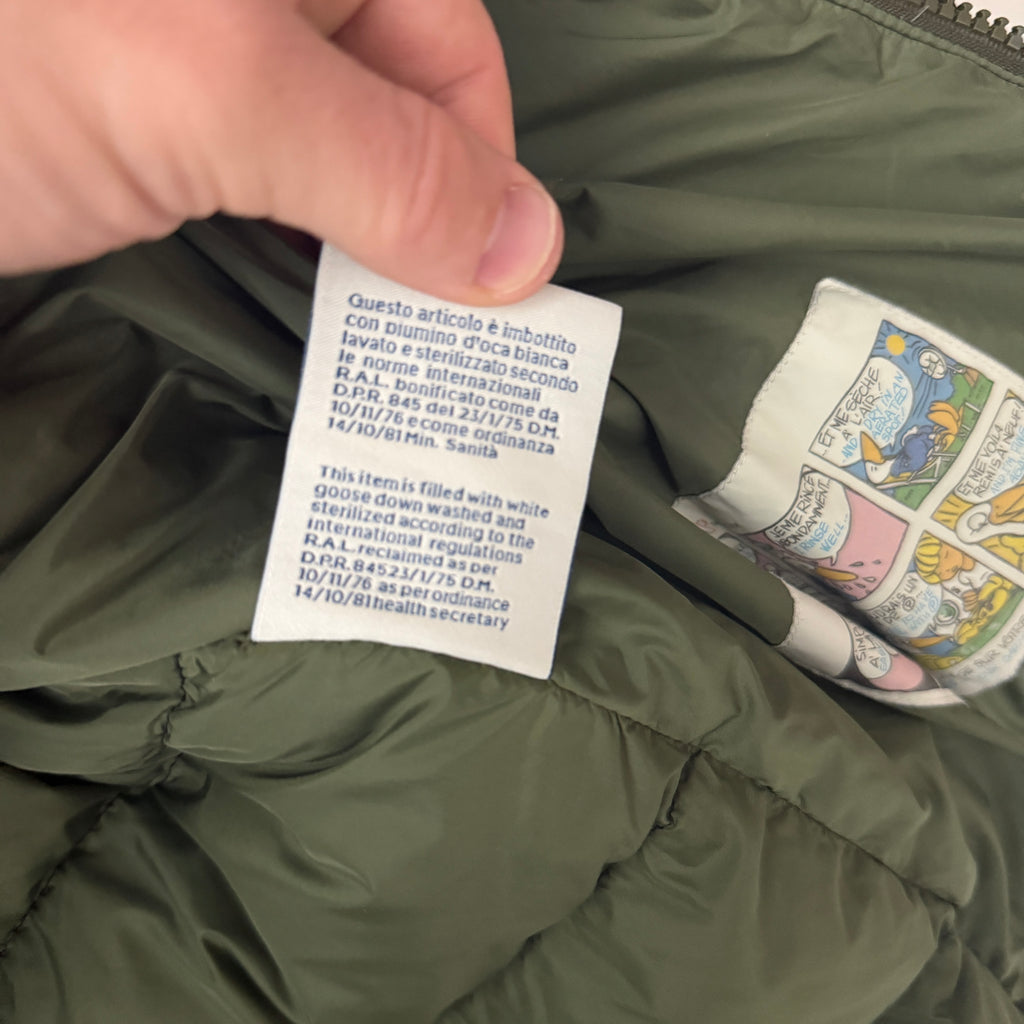 Moncler Gres Giubbotto Down Jacket — label
