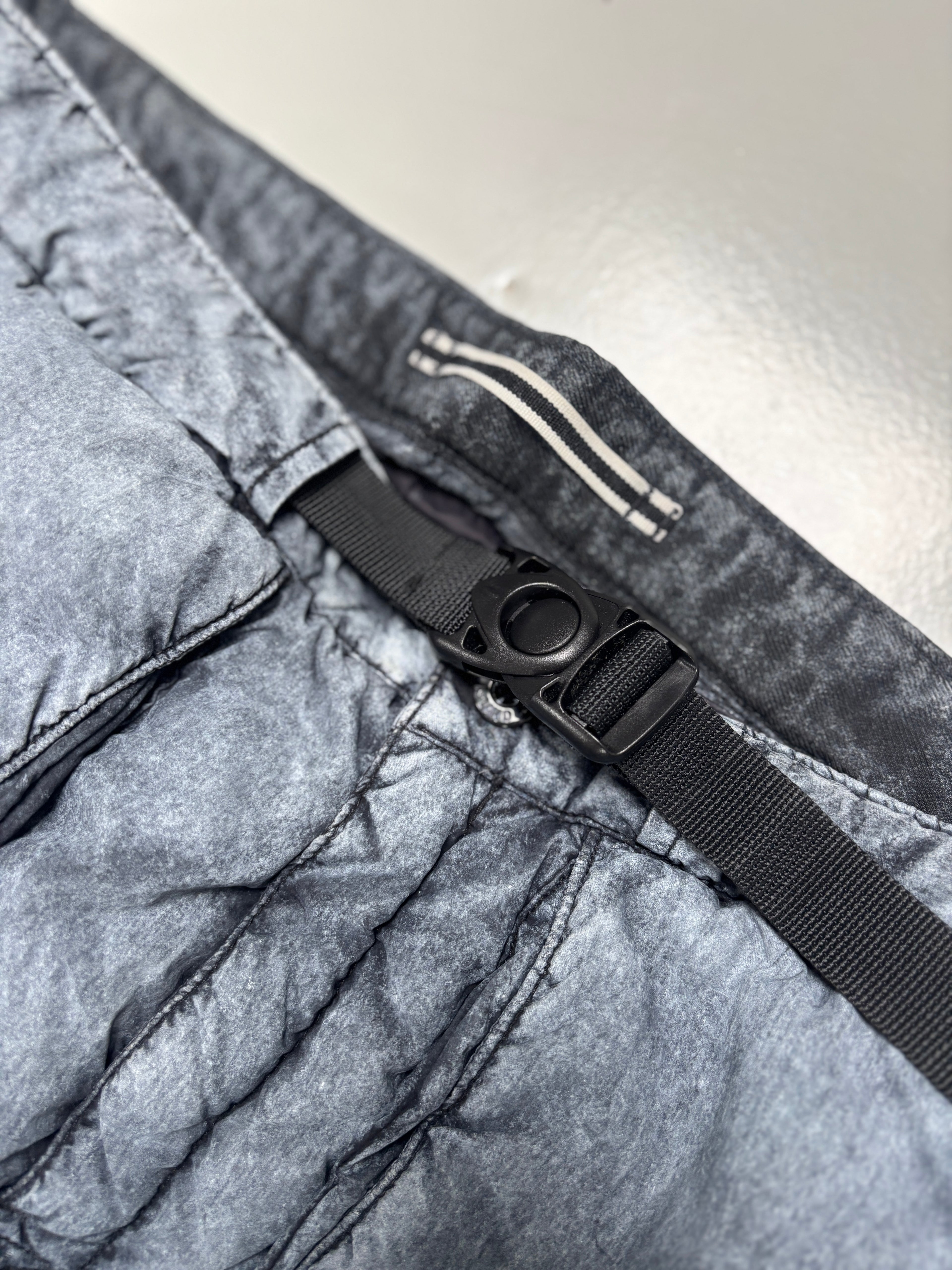 Stone Island Tela Nylon Down Dust Colour 2 in 1 Trousers — detail