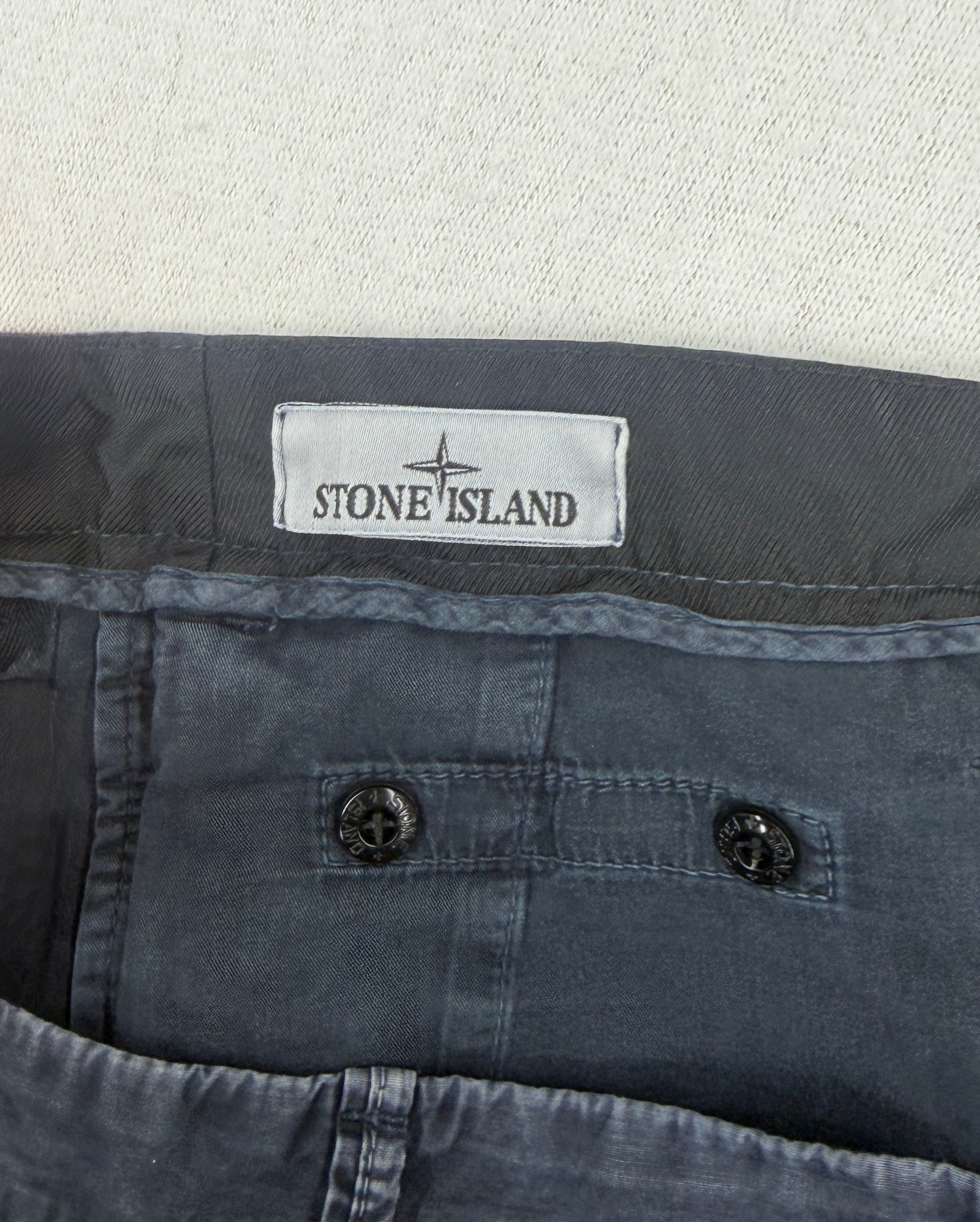 Stone Island Old Effect Slim Fit Navy Cargo Shorts — detail