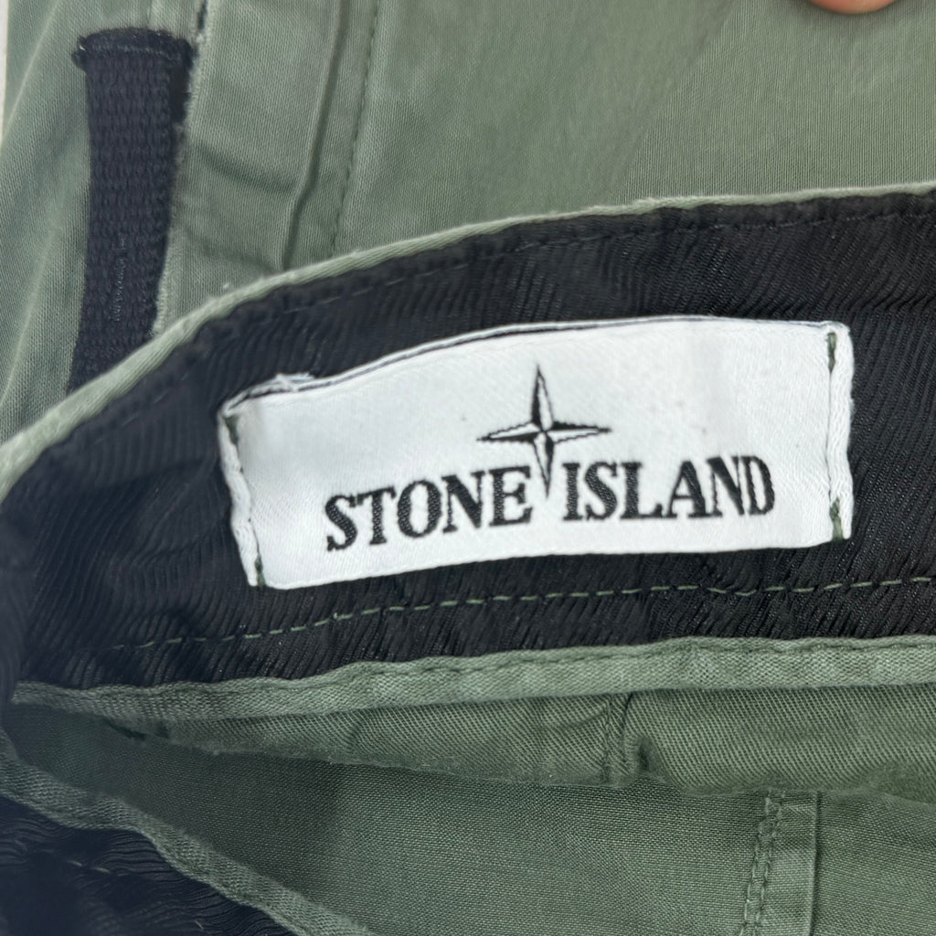 Stone Island Loose Fit Cargo Pants — label
