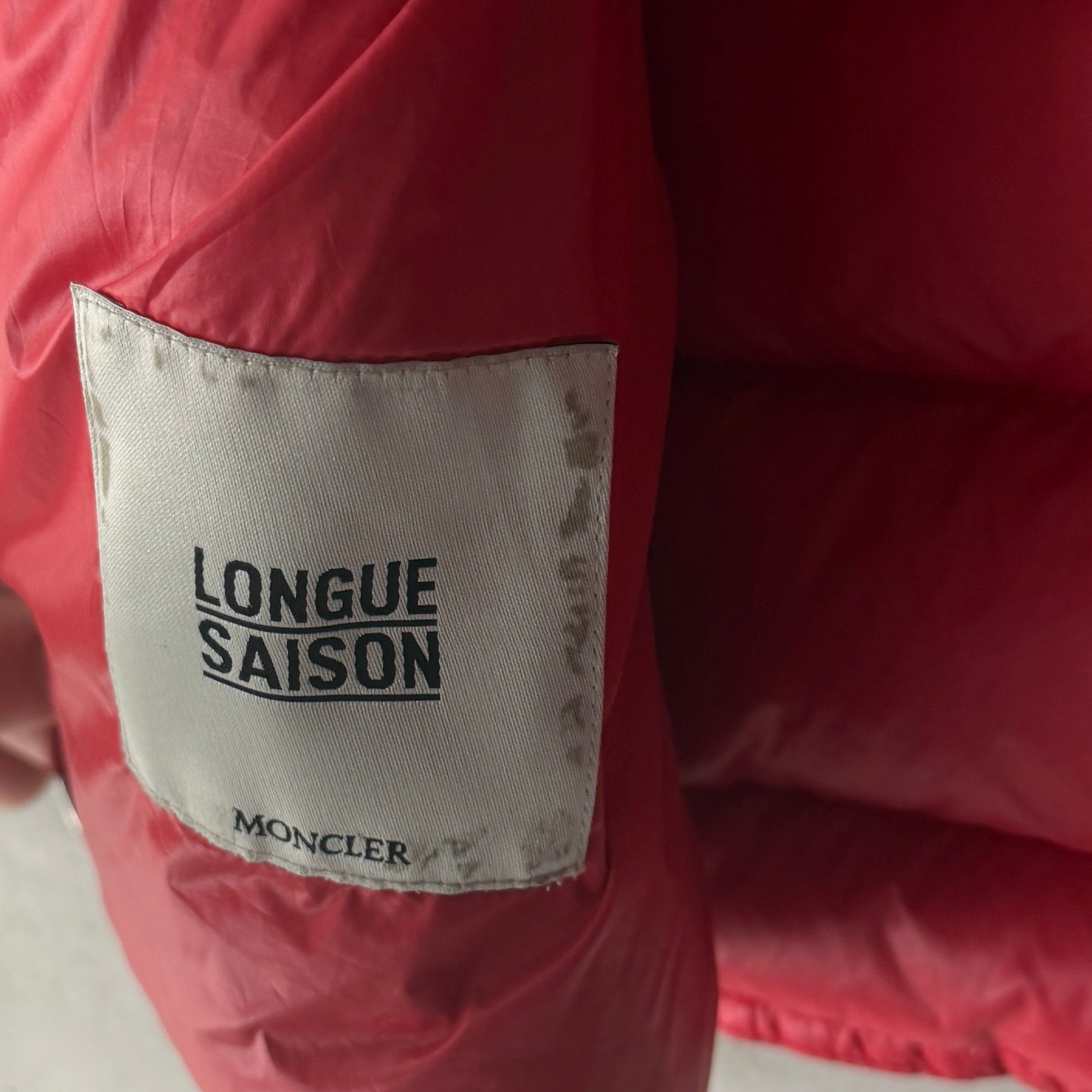Moncler Gui women's down gilet red detail view 2