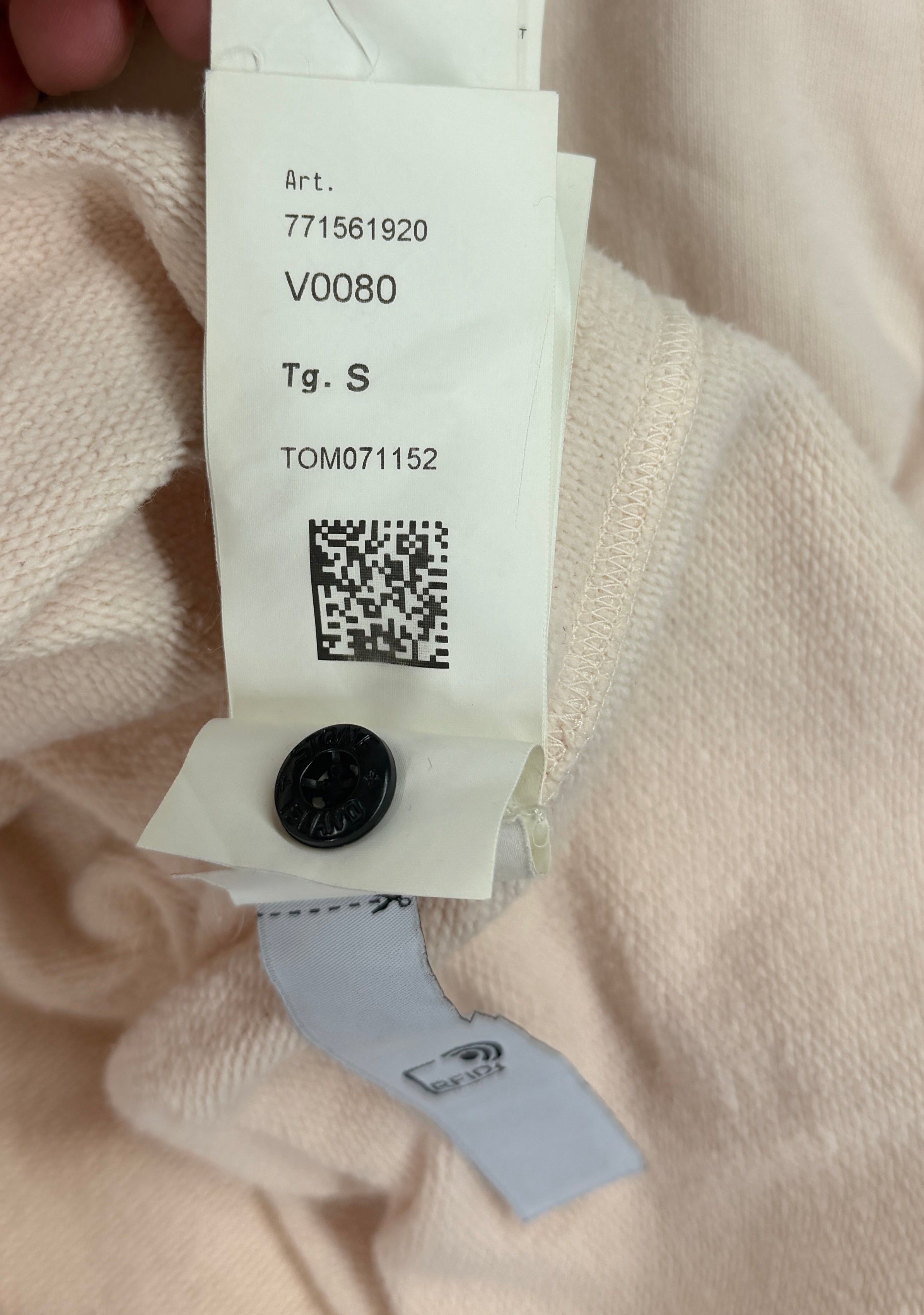 Stone Island 61920 Half Zip Sweatshirt — label
