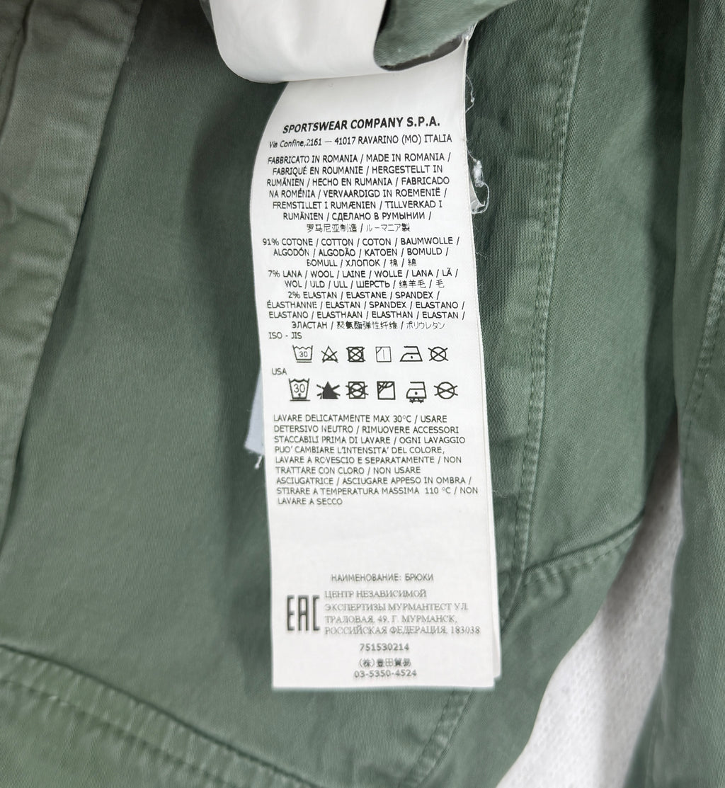 Stone Island Loose Fit Cargo Pants — label