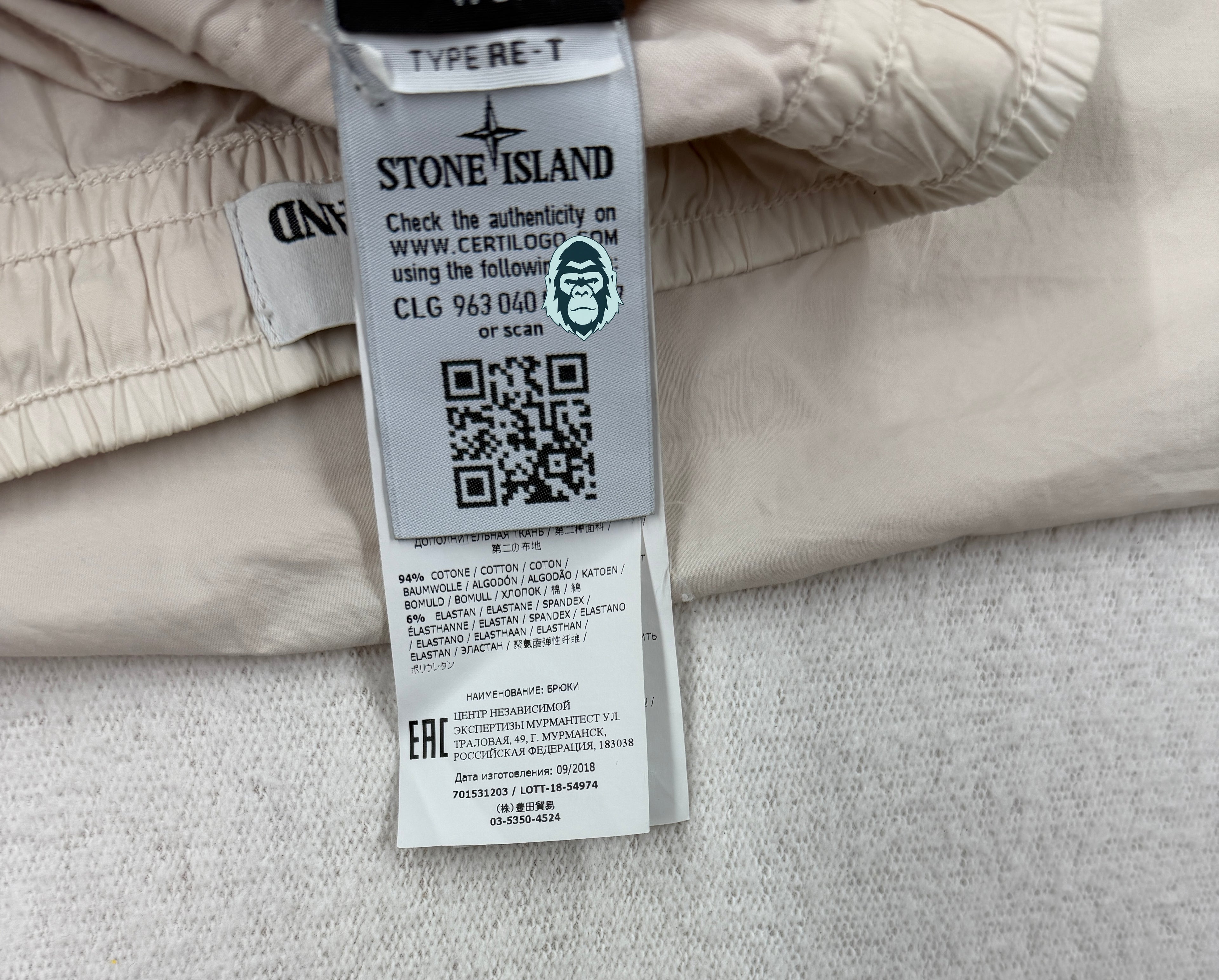 Stone Island Regular Tapered Pants — certilogo