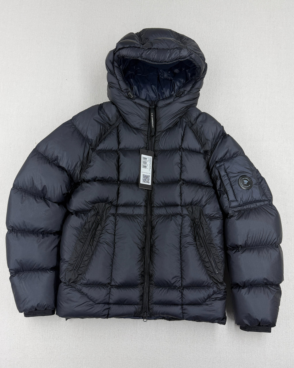 C.P. Company D.D. Shell Hooded Down Jacket — front