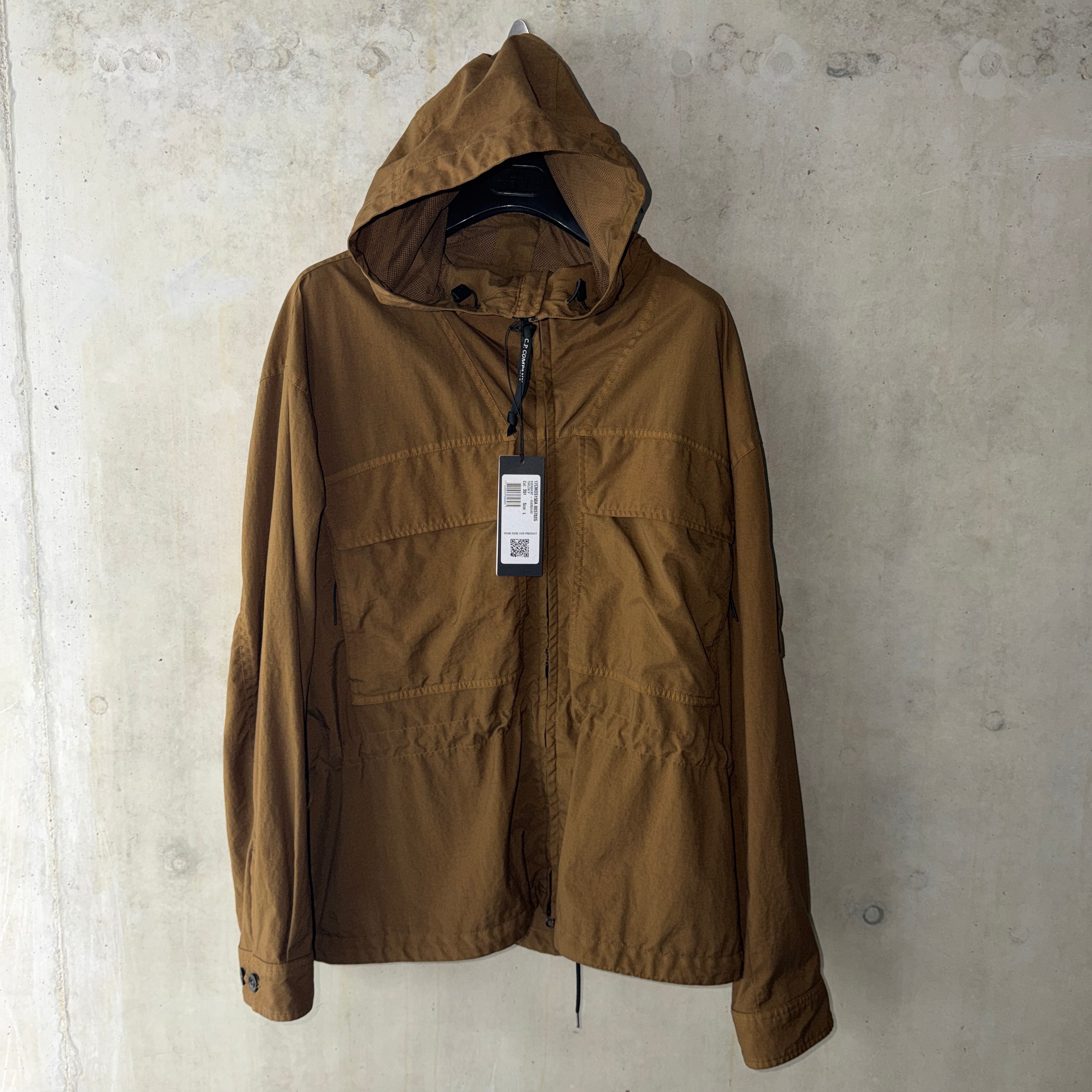 C.P. Company Taylon P overshirt camel tobacco product detail 2