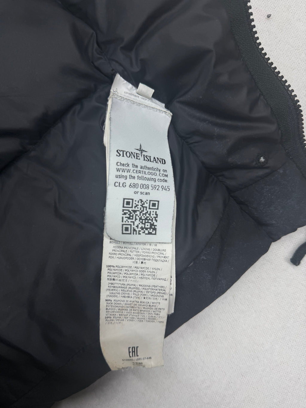 Stone Island Tela Nylon Down Frost Finish Vest - Medium