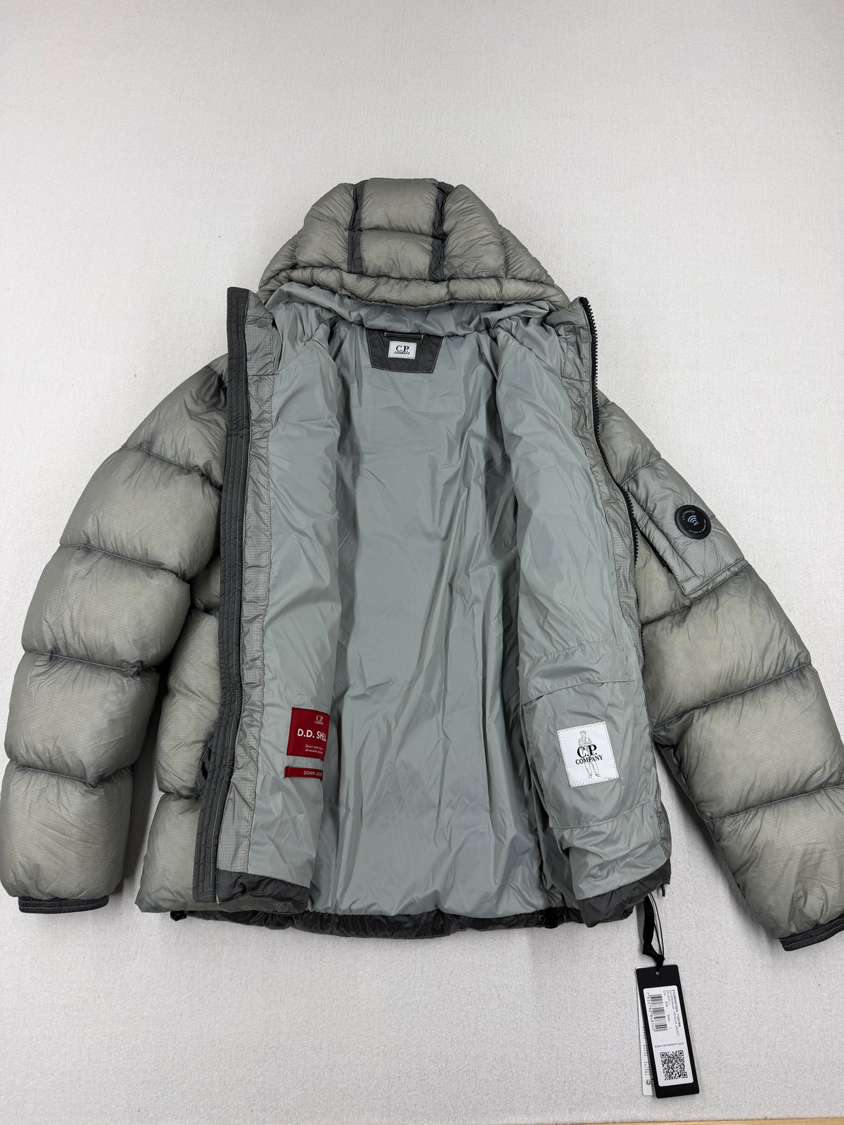 C.P. Company D.D. Shell Hooded Down Jacket — detail