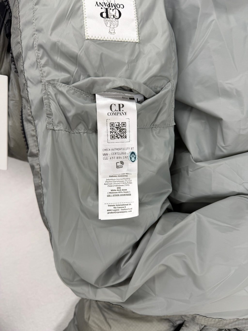 C.P. Company D.D. Shell Hooded Down Jacket — certilogo