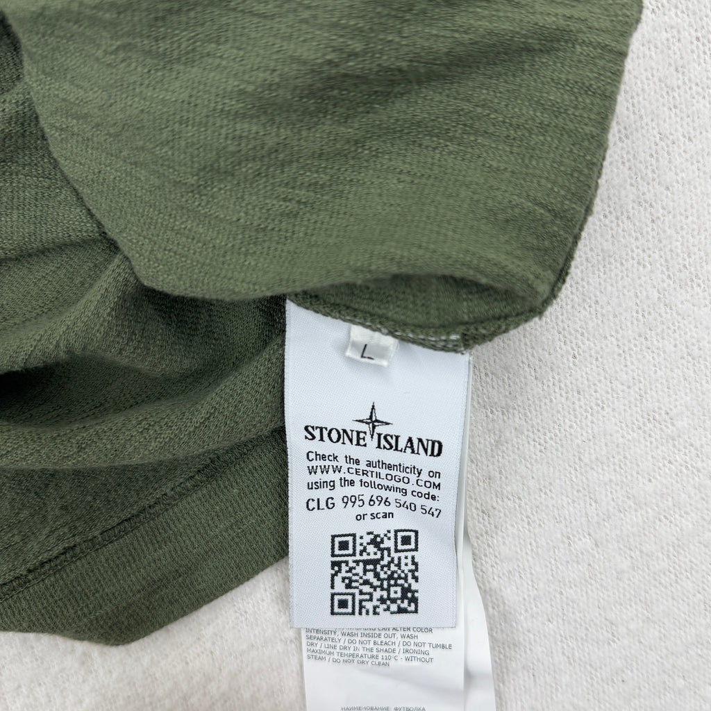 Stone Island T-Shirt With Star-Shaped Embroidery - Large