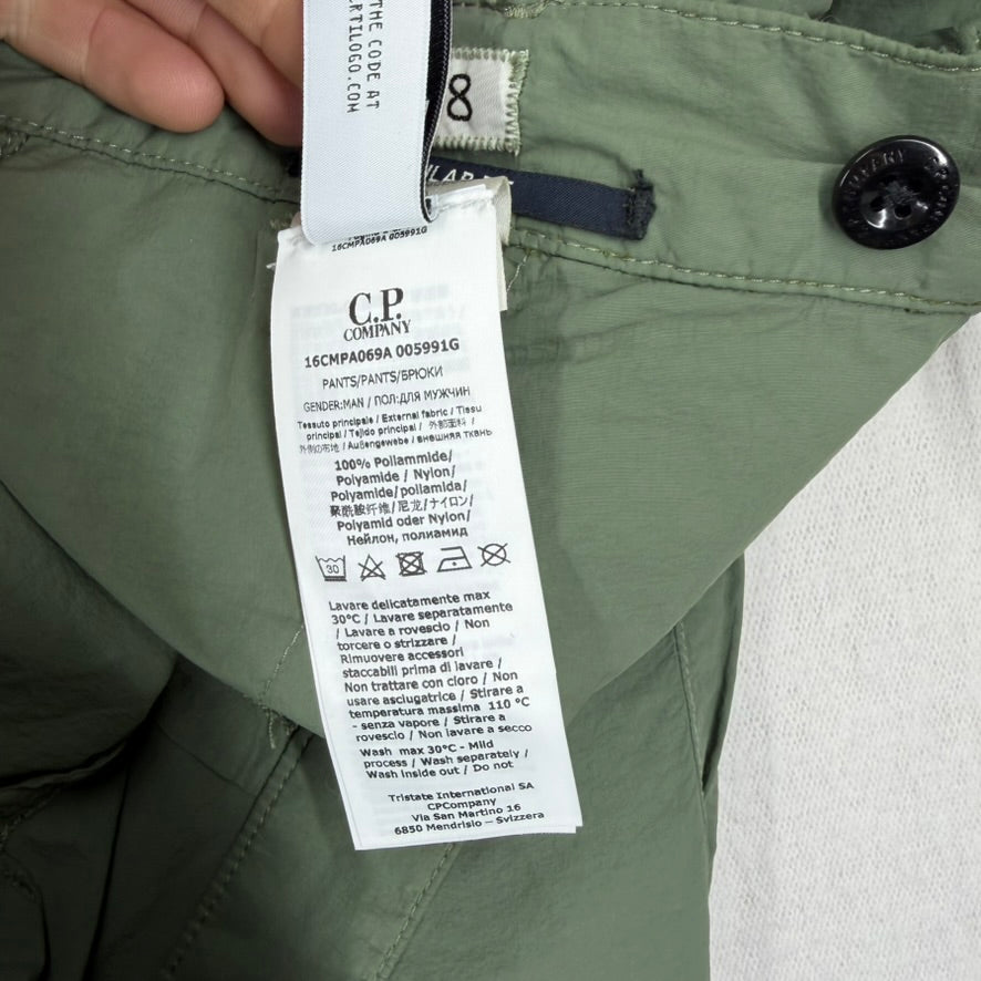 C.P. Company Flatt Nylon Cargo – Lens Pocket
