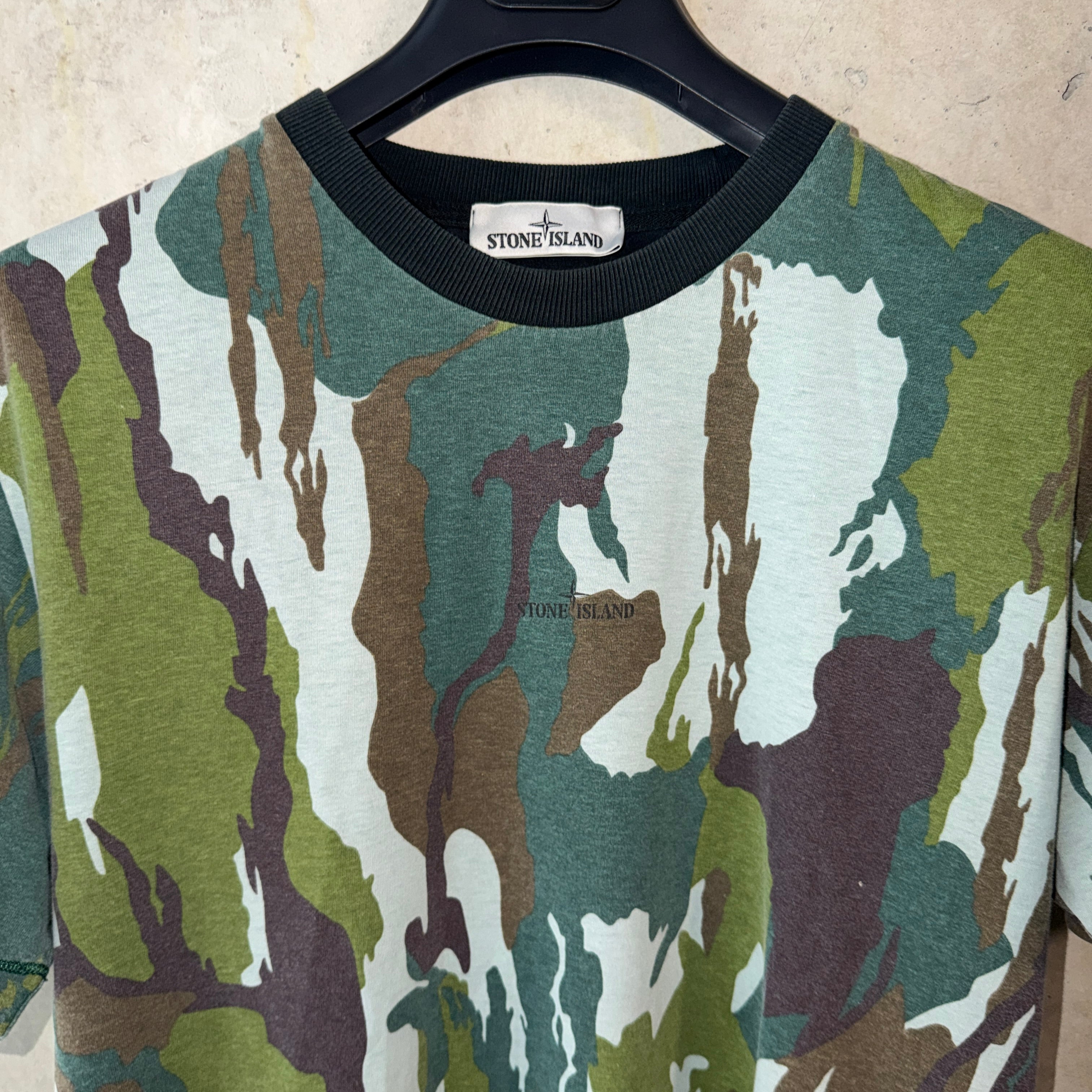 Stone Island Flowing Camo T-Shirt - Large