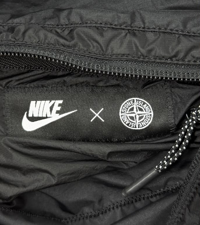 Stone Island Nike Hyper Light Membrana 2L TC Windrunner SS16 - XS