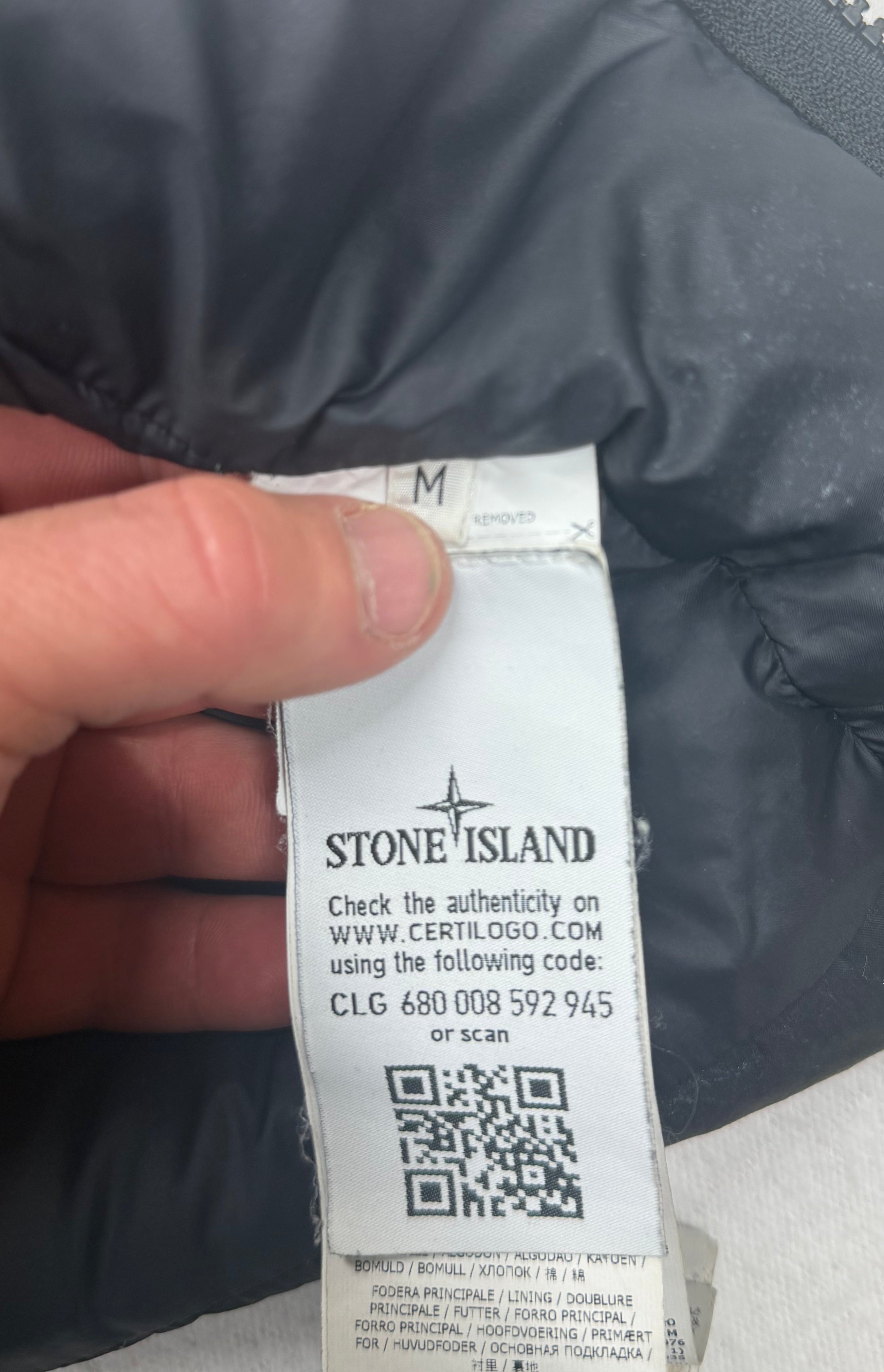 Stone Island Tela Nylon Down Frost Finish Vest - Medium