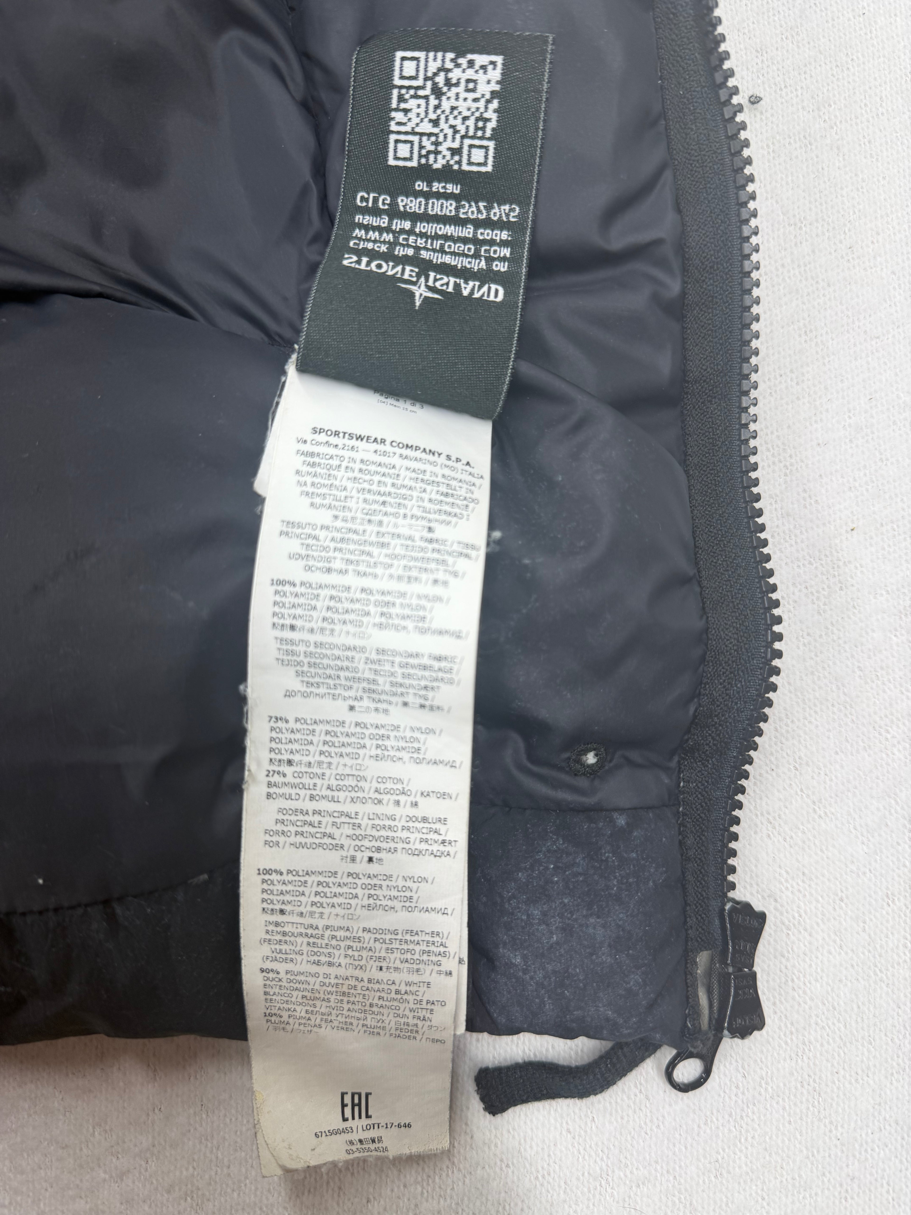 Stone Island Tela Nylon Down Frost Finish Vest - Medium