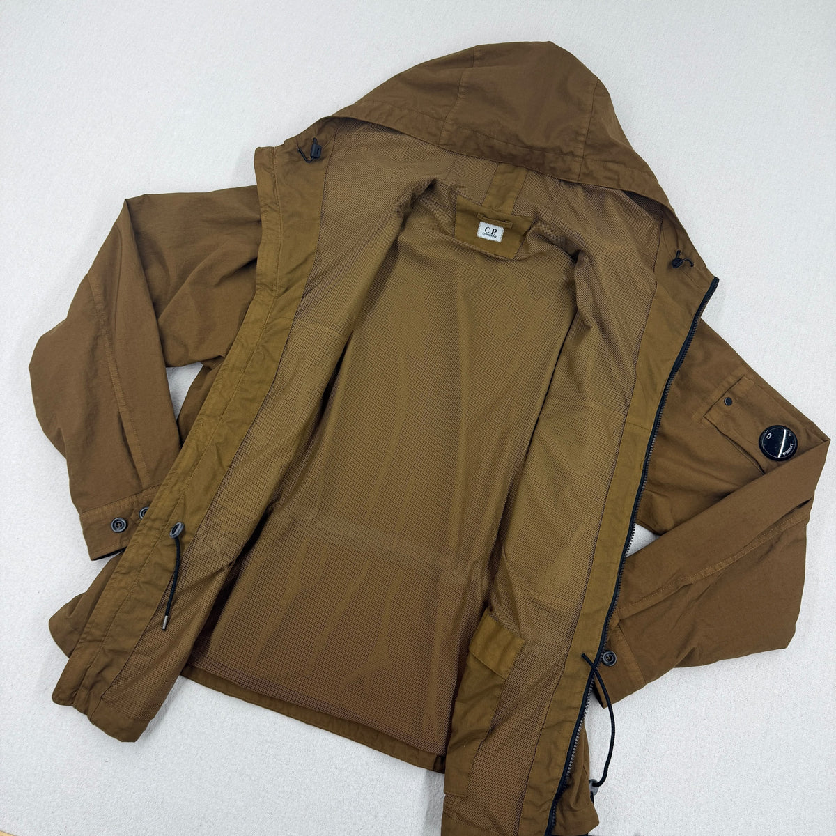 C.P. Company Taylon-P Hooded Overshirt — detail
