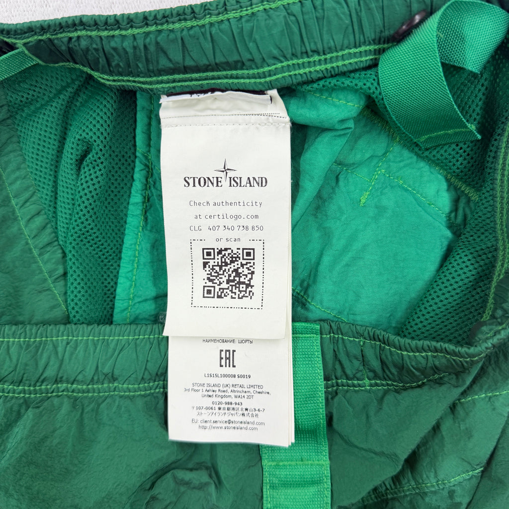 Stone Island Nylon Metal Shorts Cargo - W30CO — detail