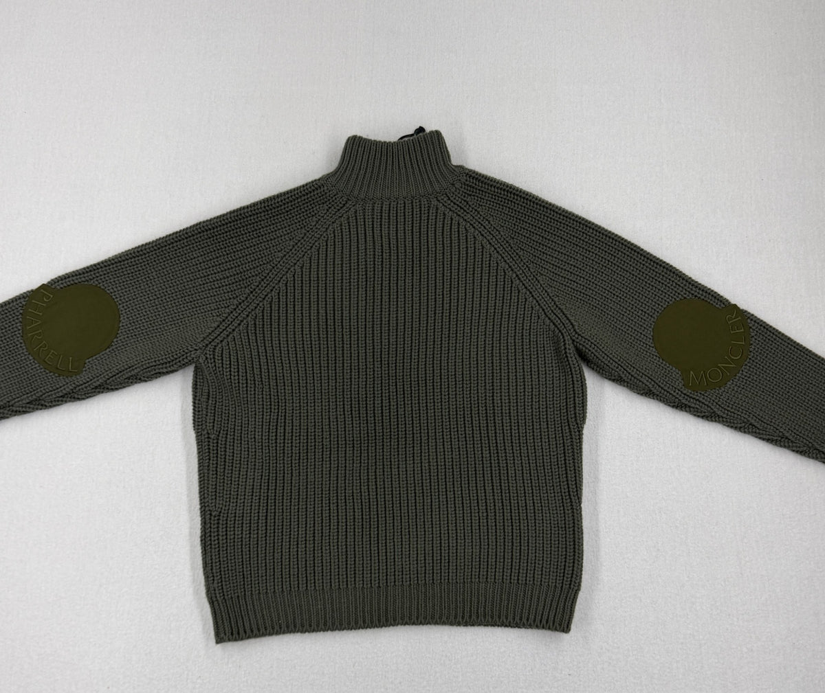 Moncler X Pharrel Williams "Ciclista Tricot" Half Zip Knit AW23 — detail