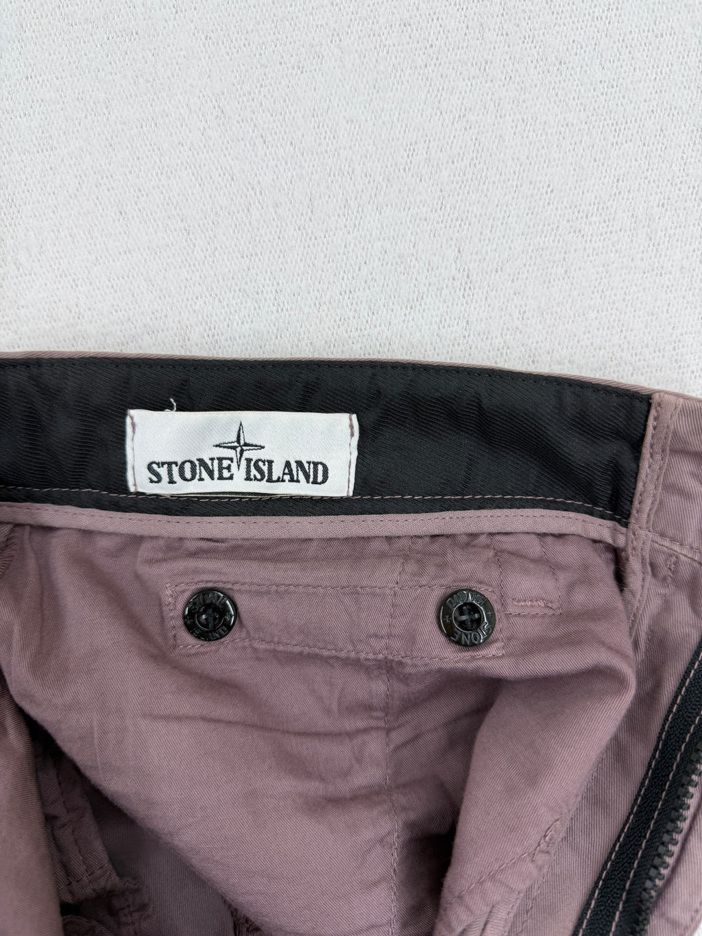 Stone Island Slim Fit Cargo — detail