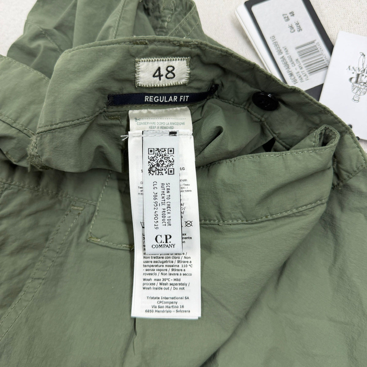 C.P. Company Cargo Pants Flatt Nylon — detail