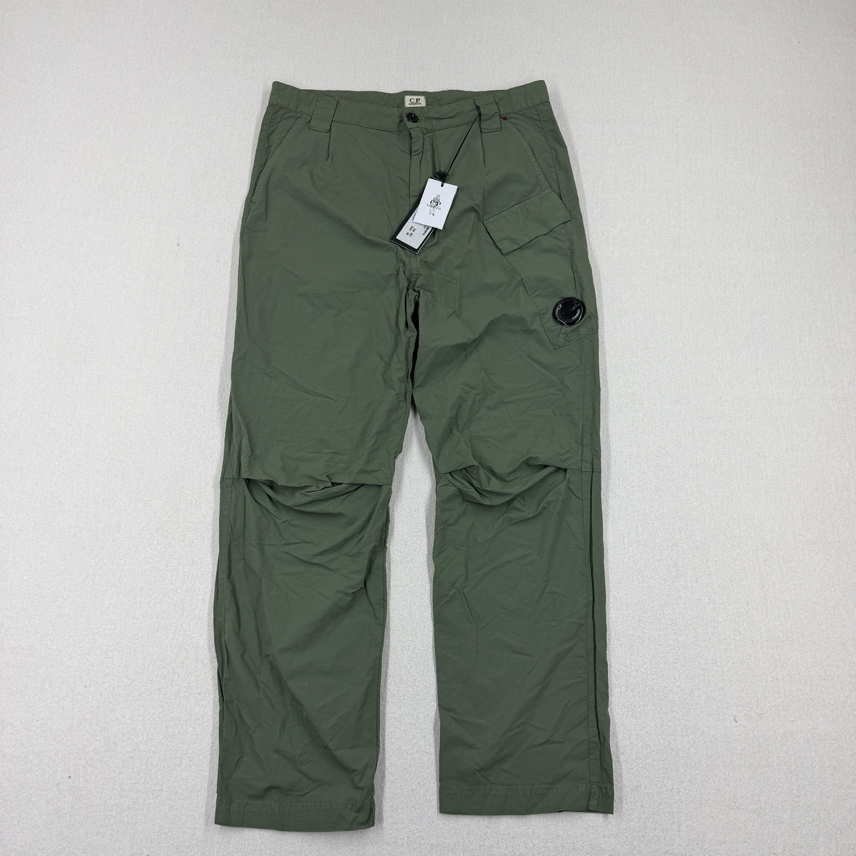 C.P. Company Cargo Pants Flatt Nylon — front