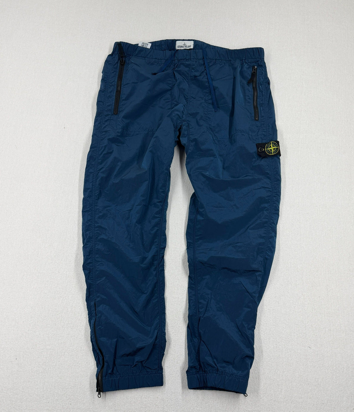 Stone Island AW18 Nylon Metal Cargo Pants — front