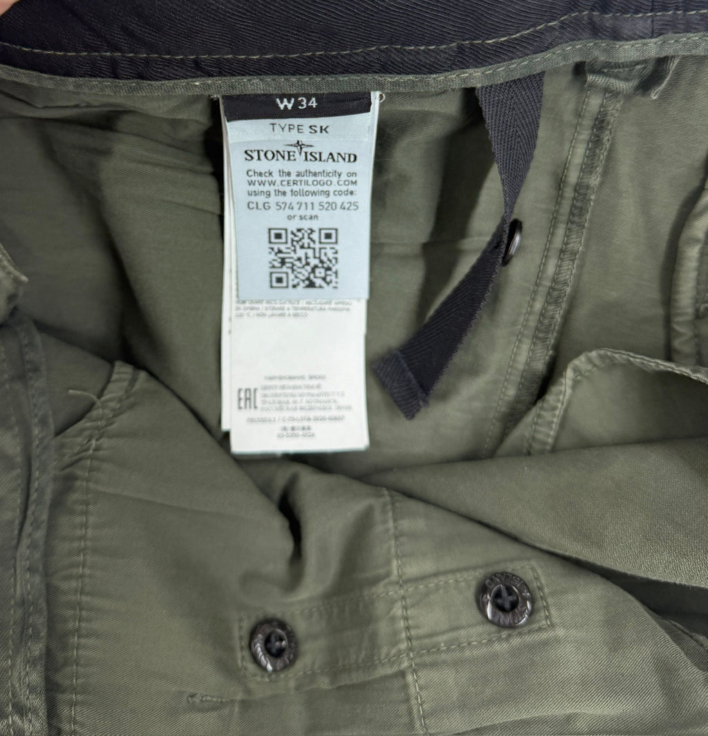 Stone Island AW20 Stretch Cotton Skinny Fit Cargo Pants — detail