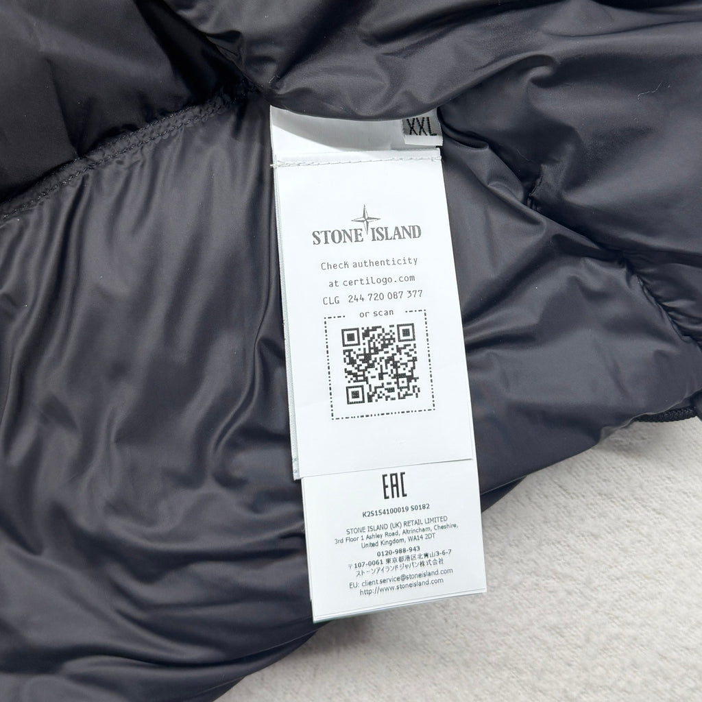 Stone Island AW25 Matt Ripstop Cordura Down Jacket — detail