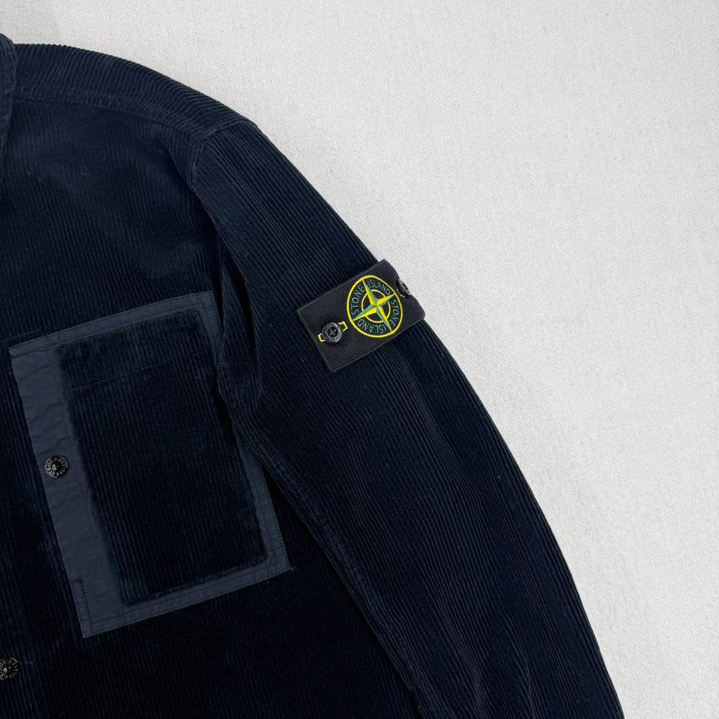 Stone Island Cotton AW26 Corduroy Overshirt — badge