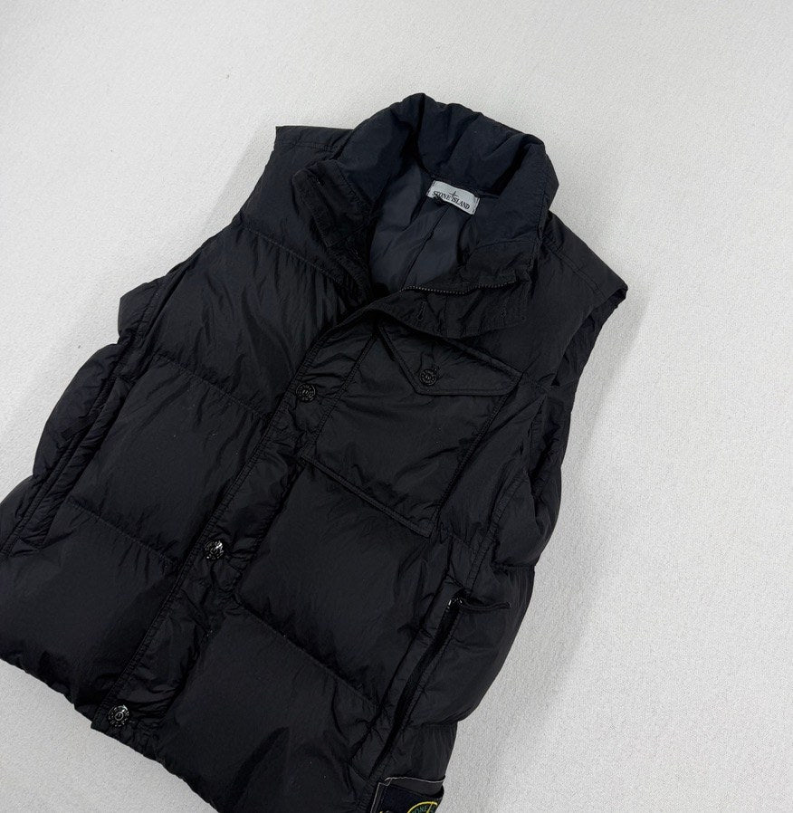 Stone Island AW24 Garment Dyed Crinkle Reps R-NY Down Vest — detail