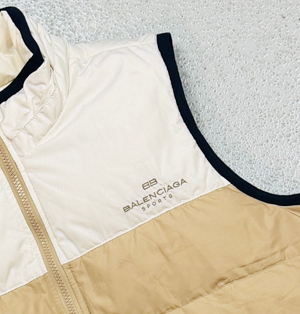 Balenciaga Vintage Sports Reversible Down Vest — detail