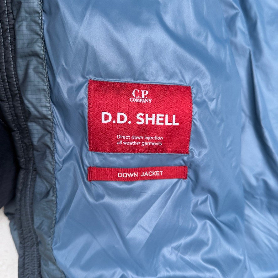 C.P. Company AW26 D.D. Shell Hooded Down Puffer Jacket — detail