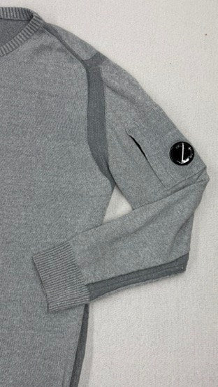 C.P. Company SS23 Linen Blend Lens Crewneck Knit — detail
