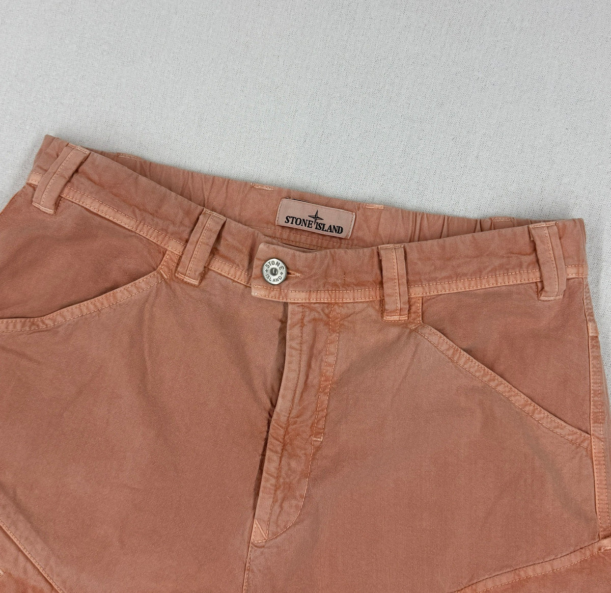 Stone Island Closed Loop Project Cargo Trousers Type RE — detail