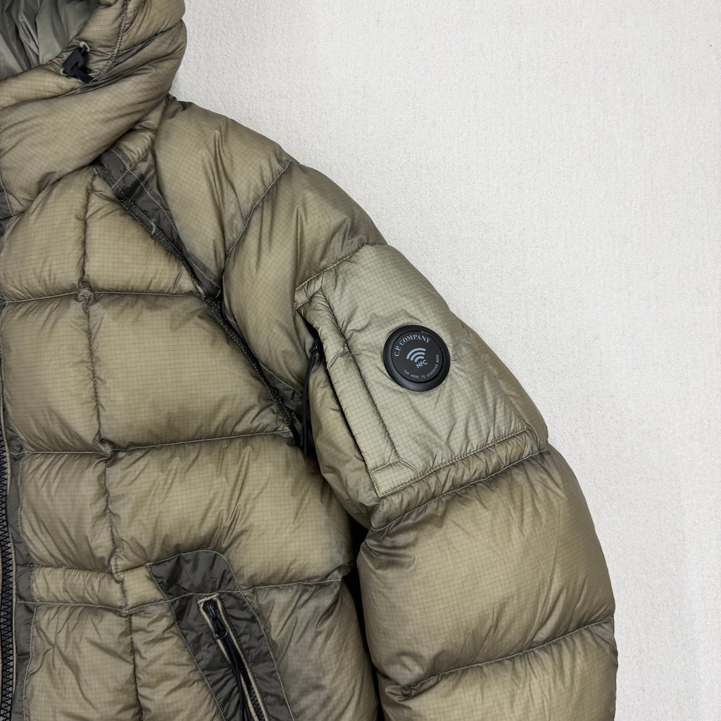 C.P. Company AW26 D.D. Shell Hooded Down Jacket — detail