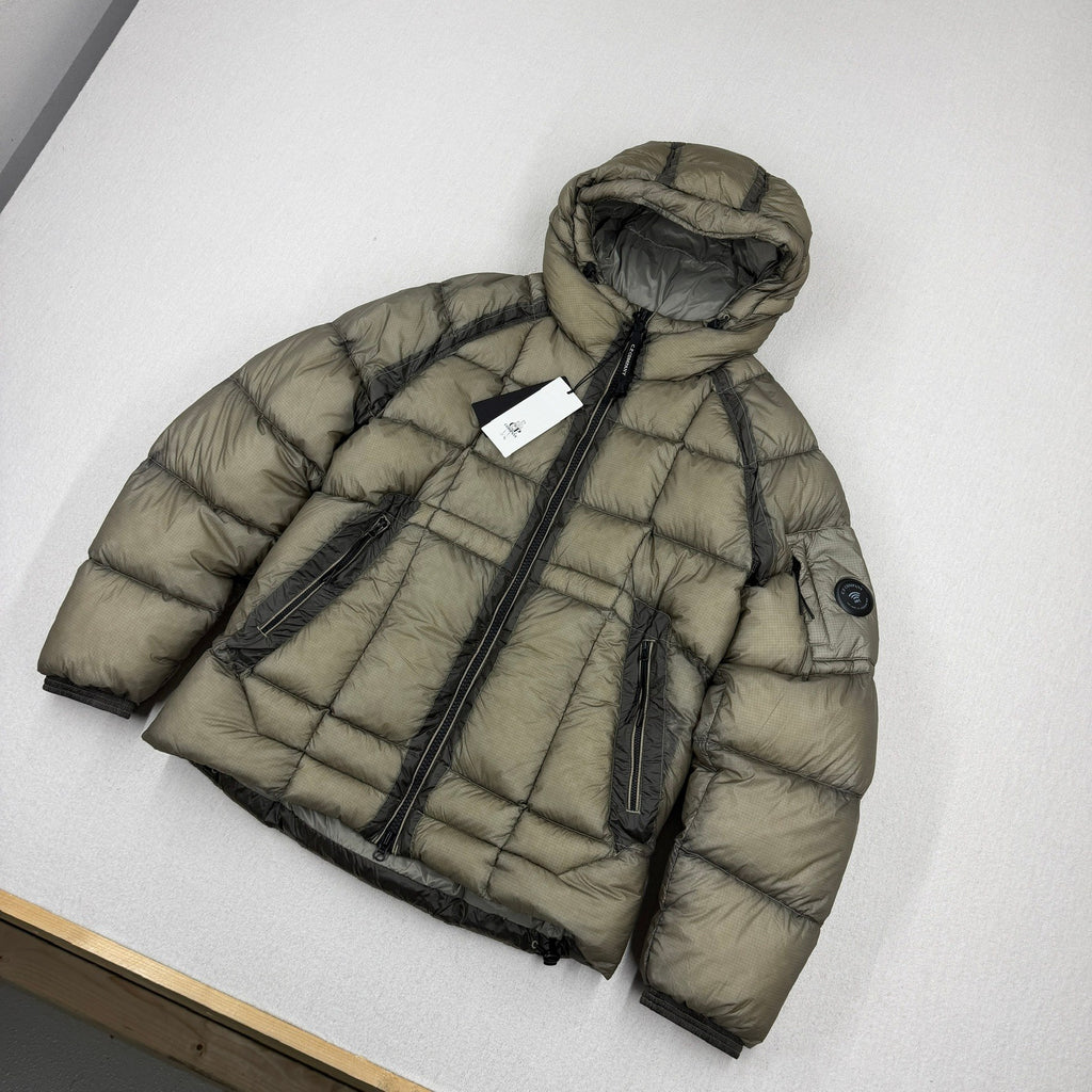 C.P. Company AW26 D.D. Shell Hooded Down Puffer Jacket — detail