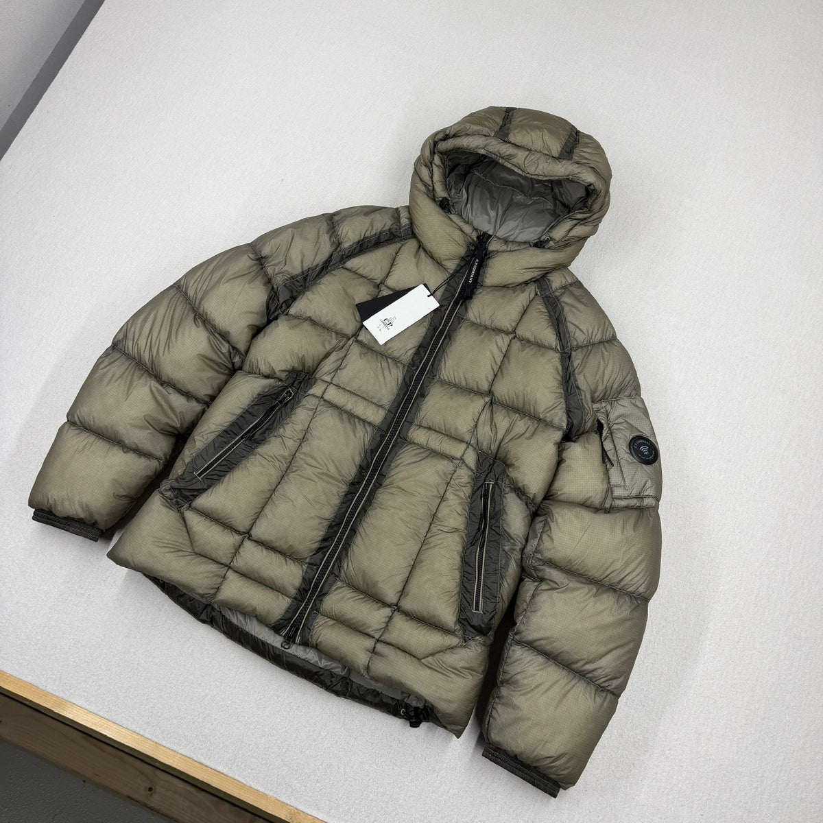 C.P. Company AW26 D.D. Shell Hooded Down Puffer Jacket — detail