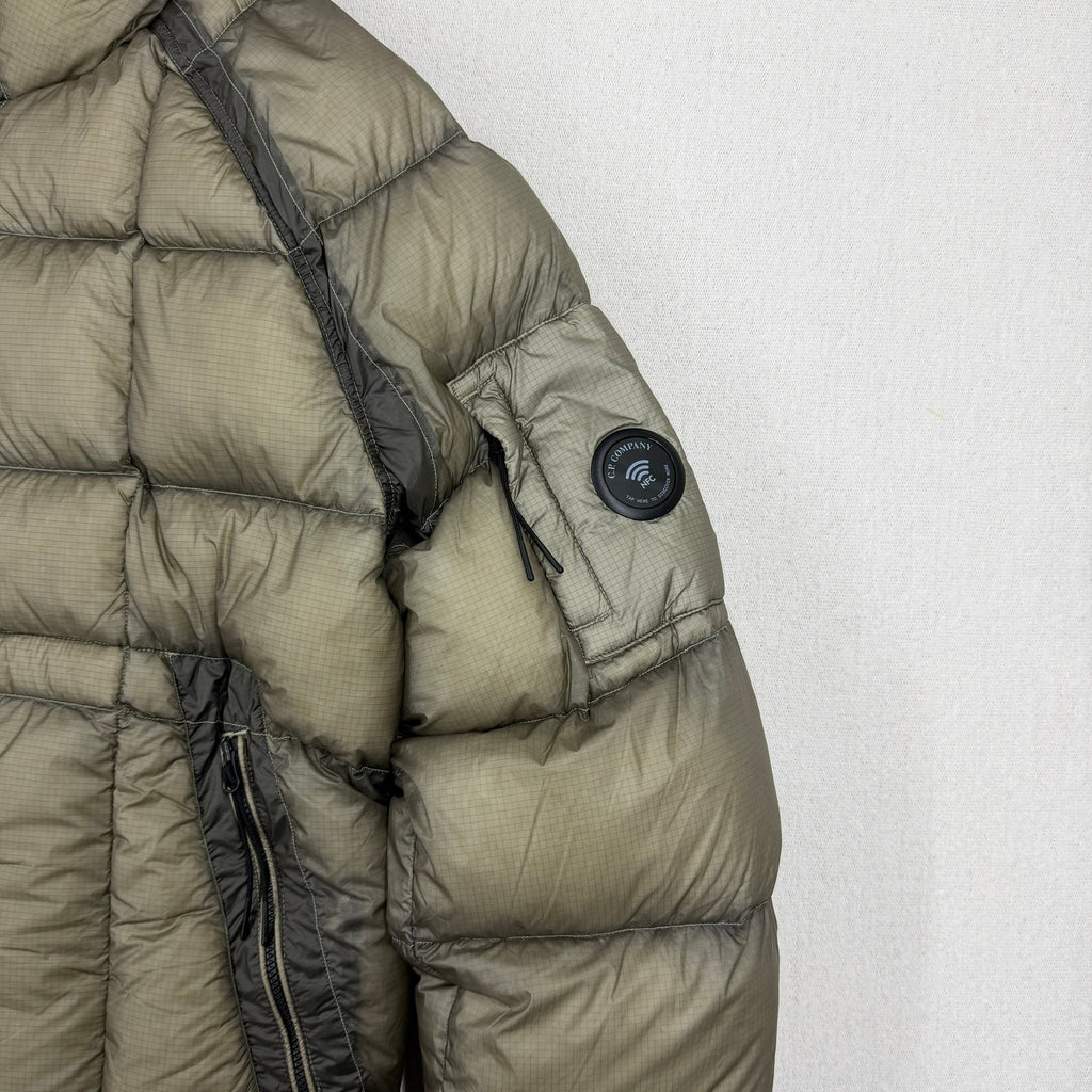 C.P. Company AW26 D.D. Shell Hooded Down Puffer Jacket — detail