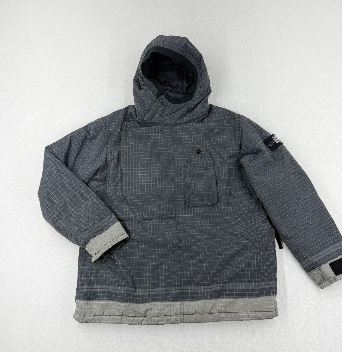Stone Island AW20 Reflective Ripstop Chiné with PrimaLoft Insulation Jacket Smock — detail