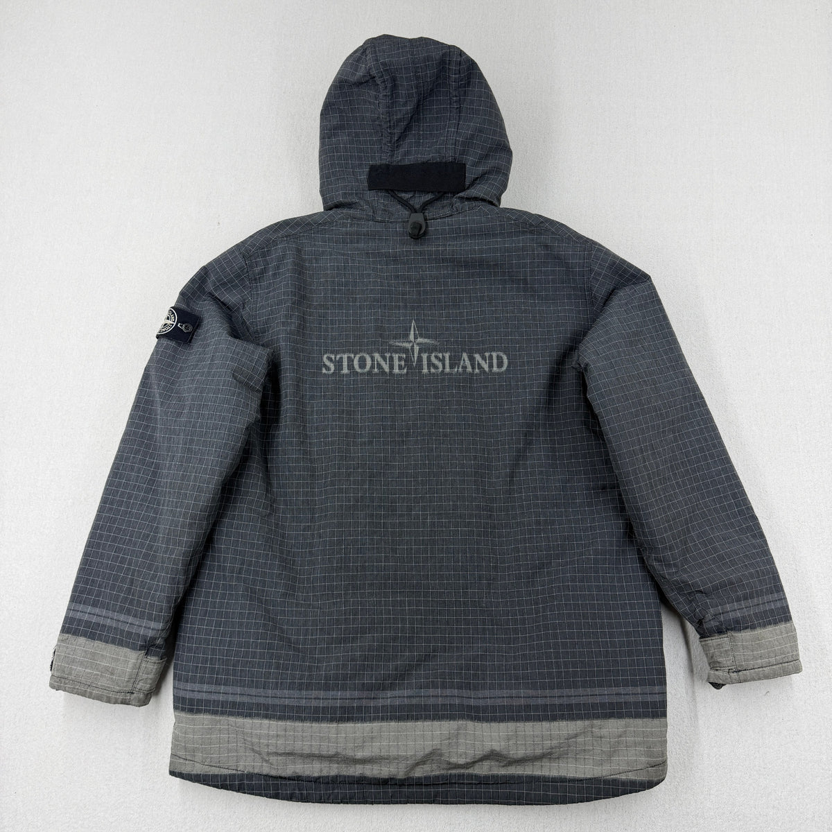 Stone Island AW20 Reflective Ripstop Chiné with PrimaLoft Insulation Jacket Smock — detail