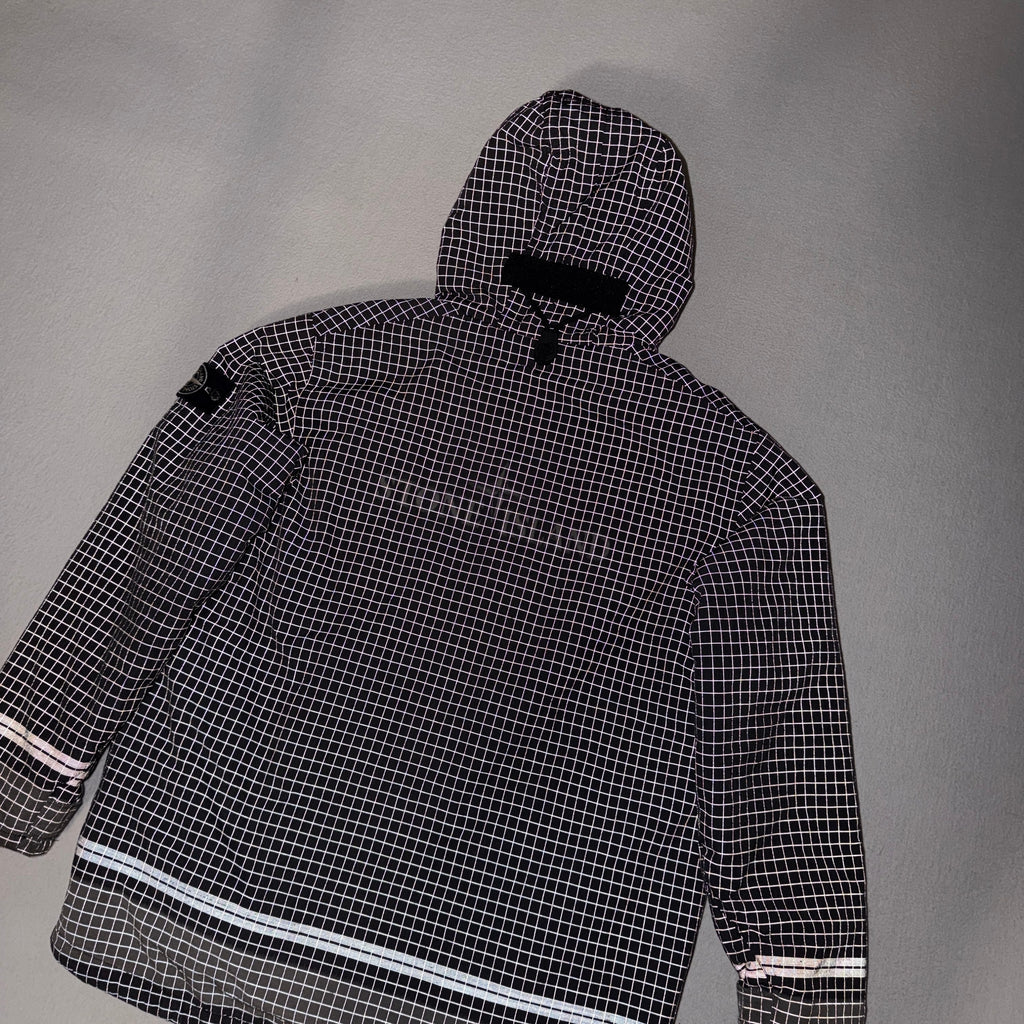 Stone Island AW20 Reflective Ripstop Chiné with PrimaLoft Insulation Jacket Smock — detail