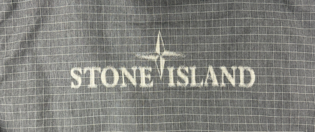 Stone Island AW20 Reflective Ripstop Chiné with PrimaLoft Insulation Jacket Smock — detail
