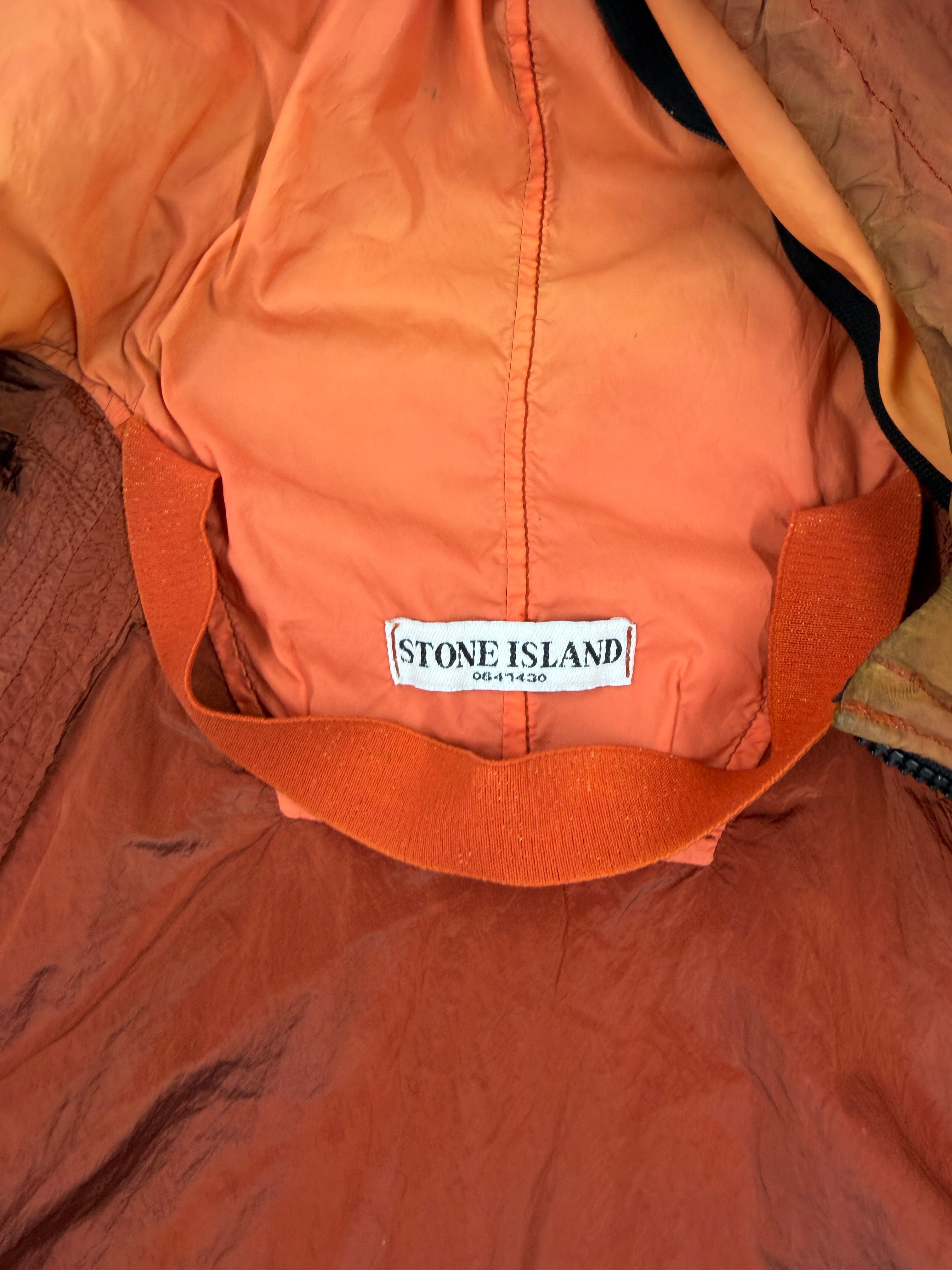 Stone Island woven neck label