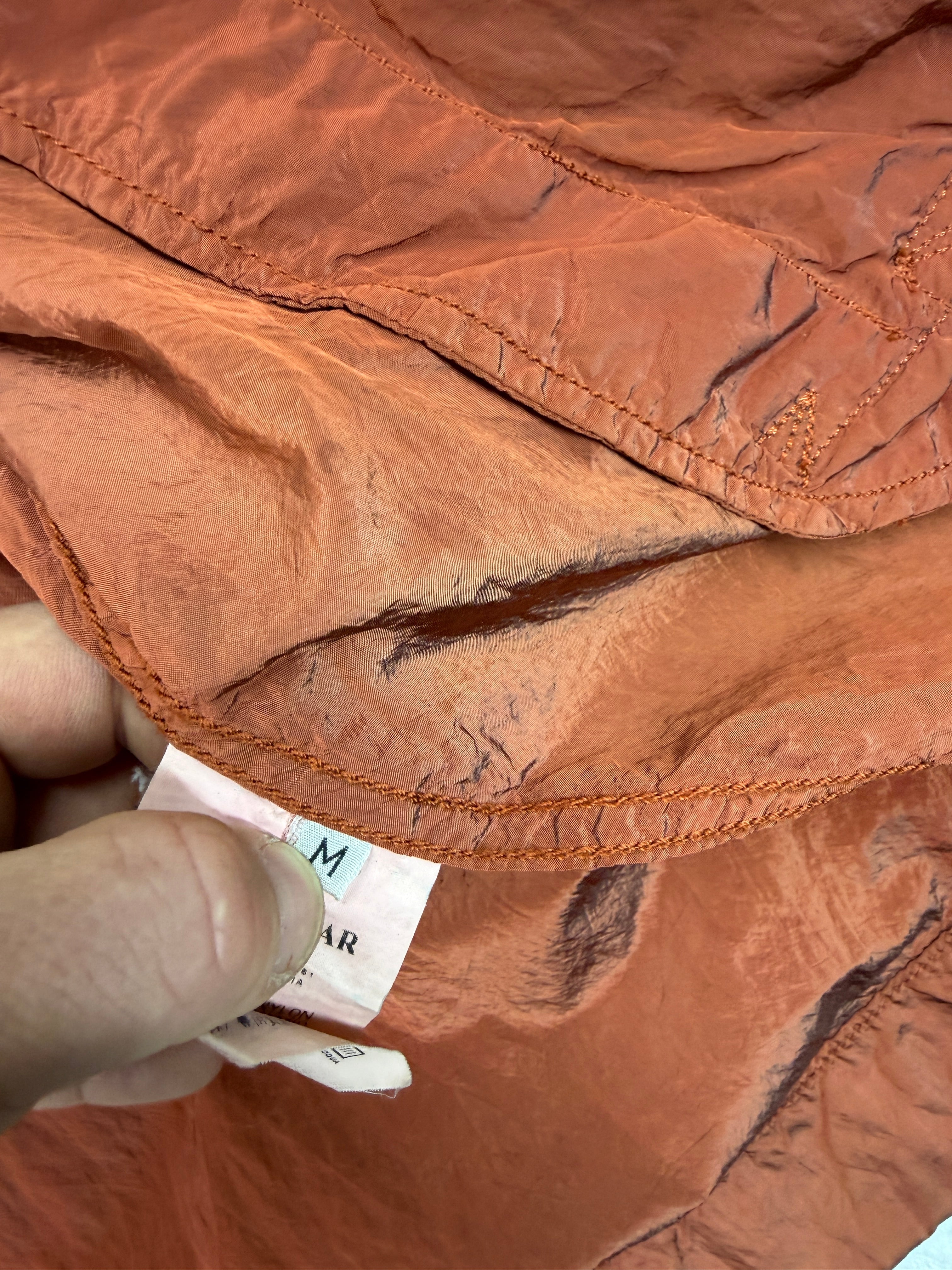 Size M tag