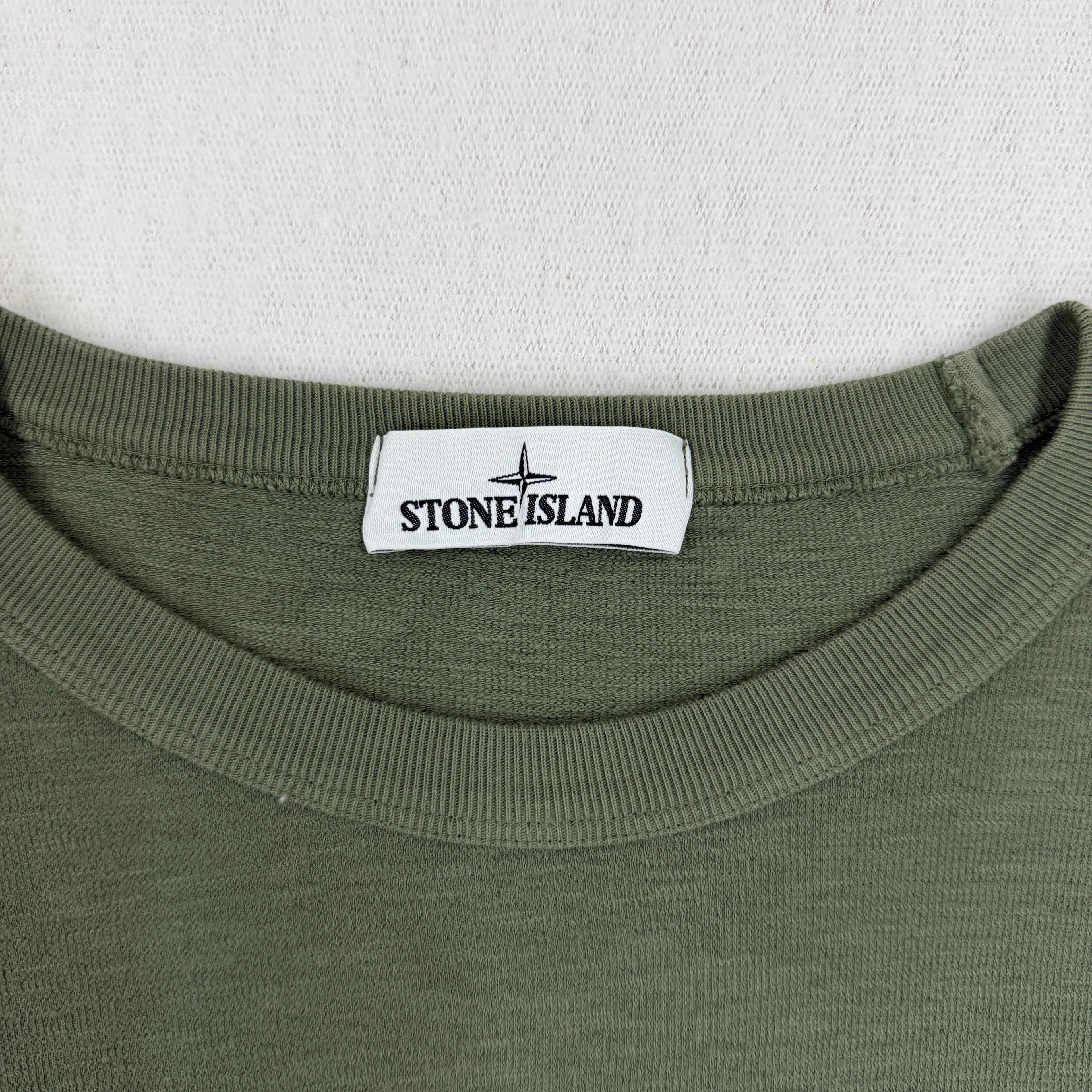 Stone Island T-Shirt With Star-Shaped Embroidery - Large