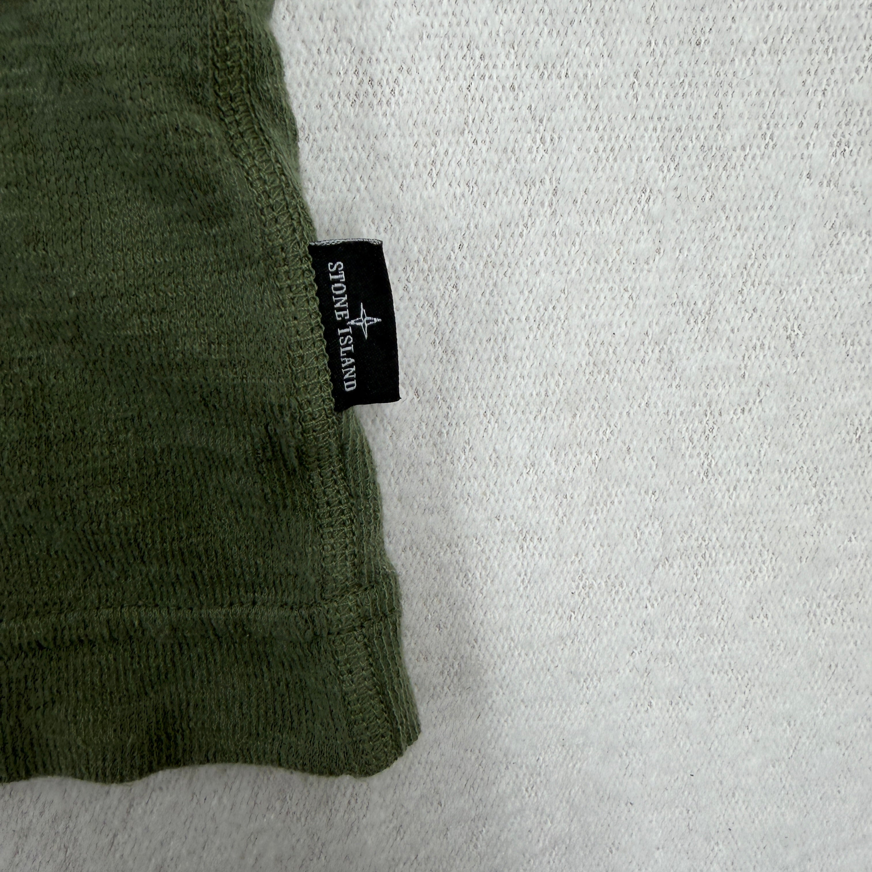 Stone Island T-Shirt With Star-Shaped Embroidery - Large