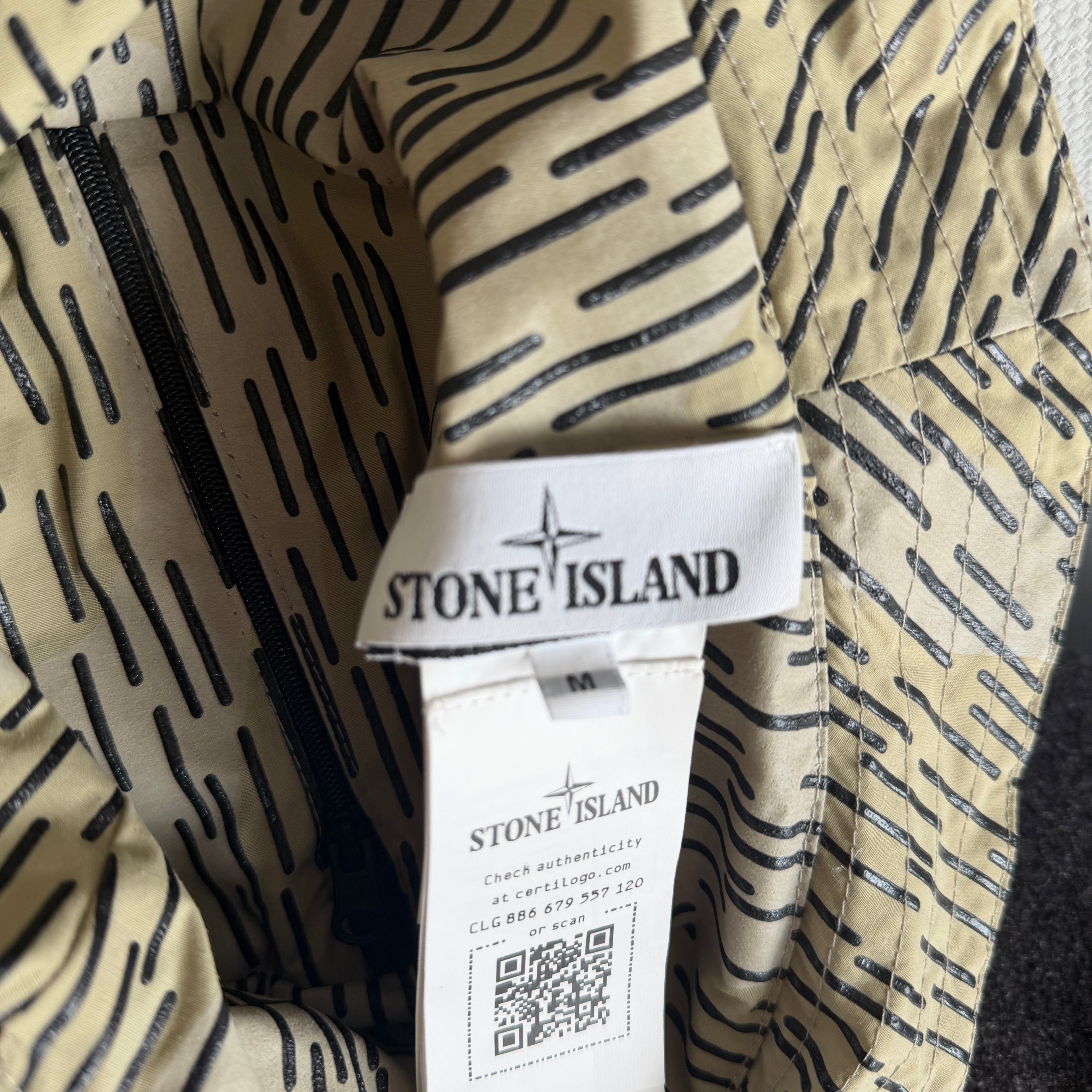 Stone Island Reflective Packable Bucket Hat - Medium